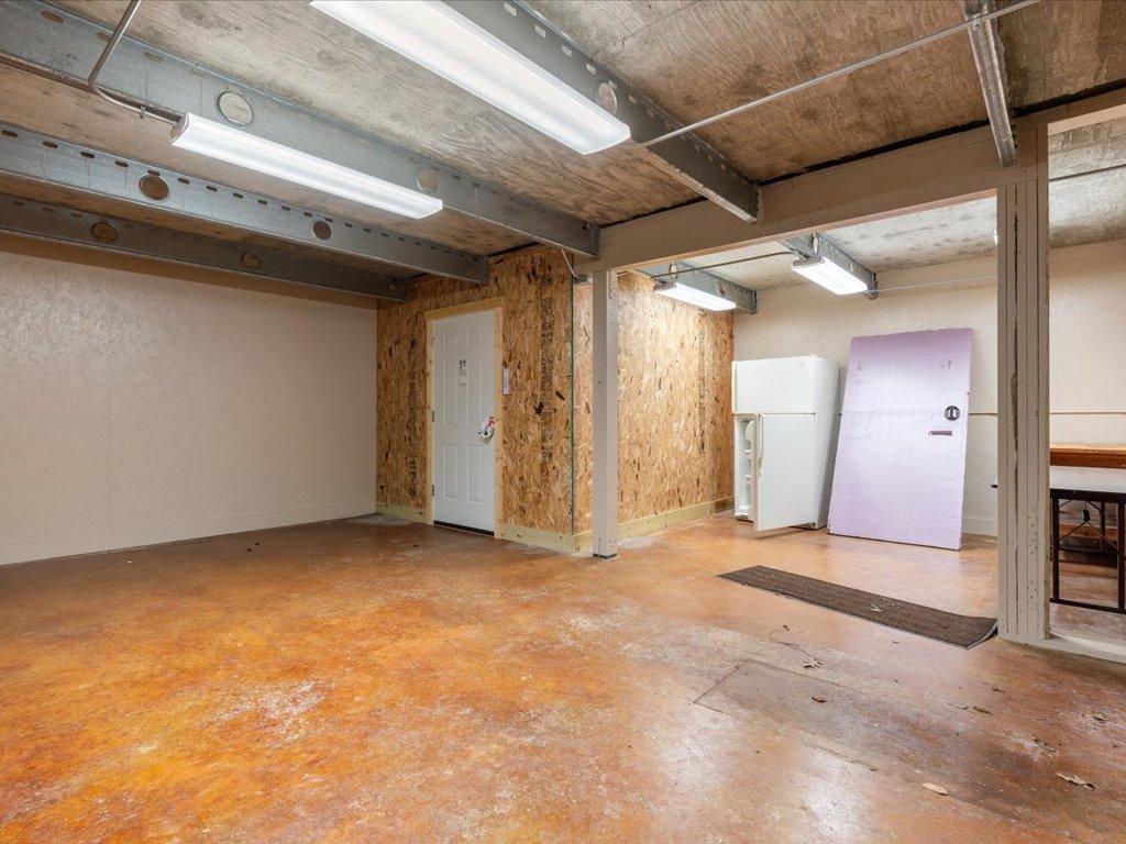 23729 Cooley Drive Property Photo 31