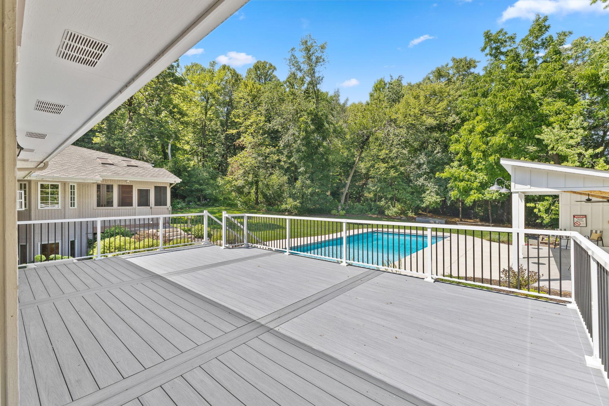 8100 Oakmere Road Property Photo 15