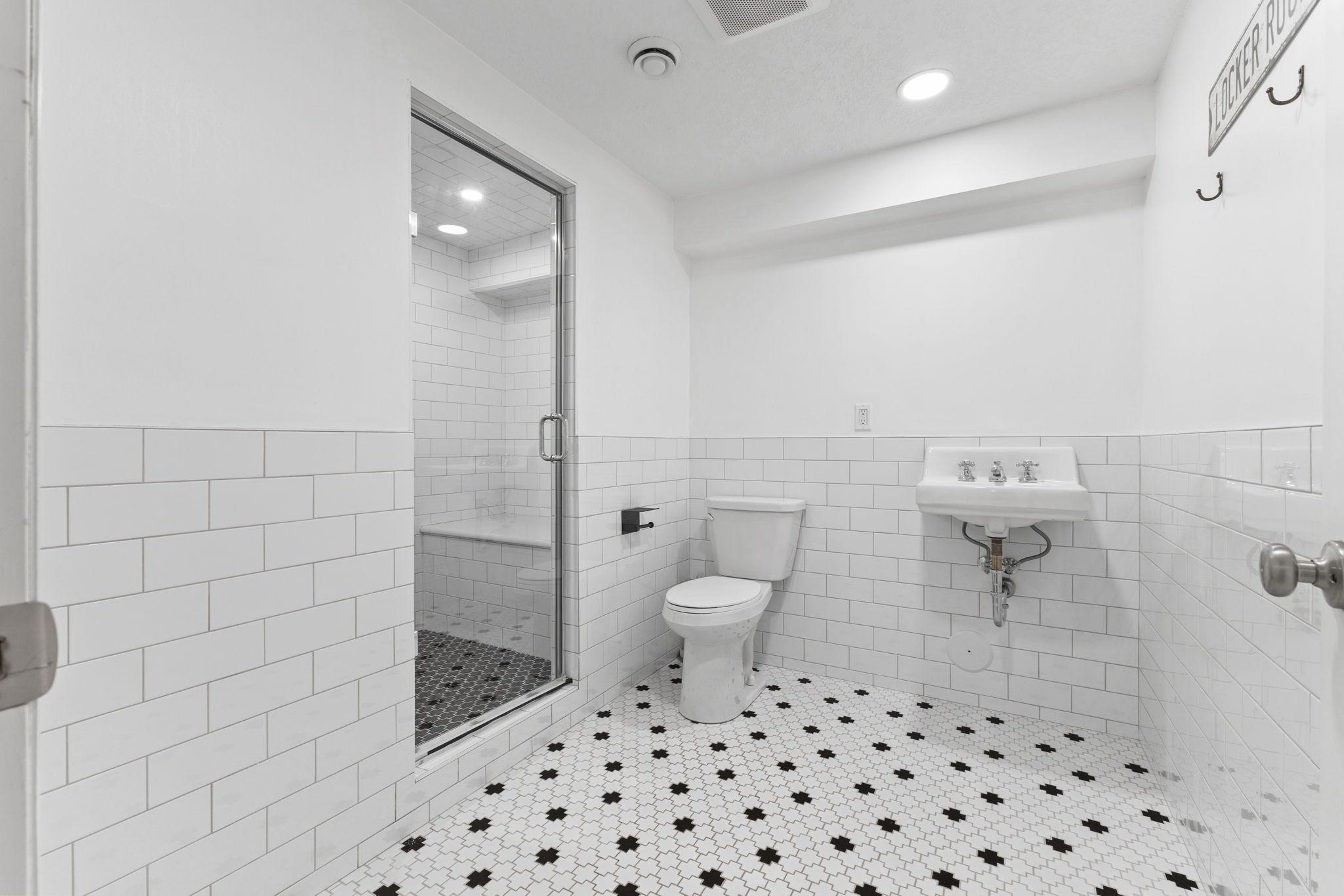 8100 Oakmere Road Property Photo 55