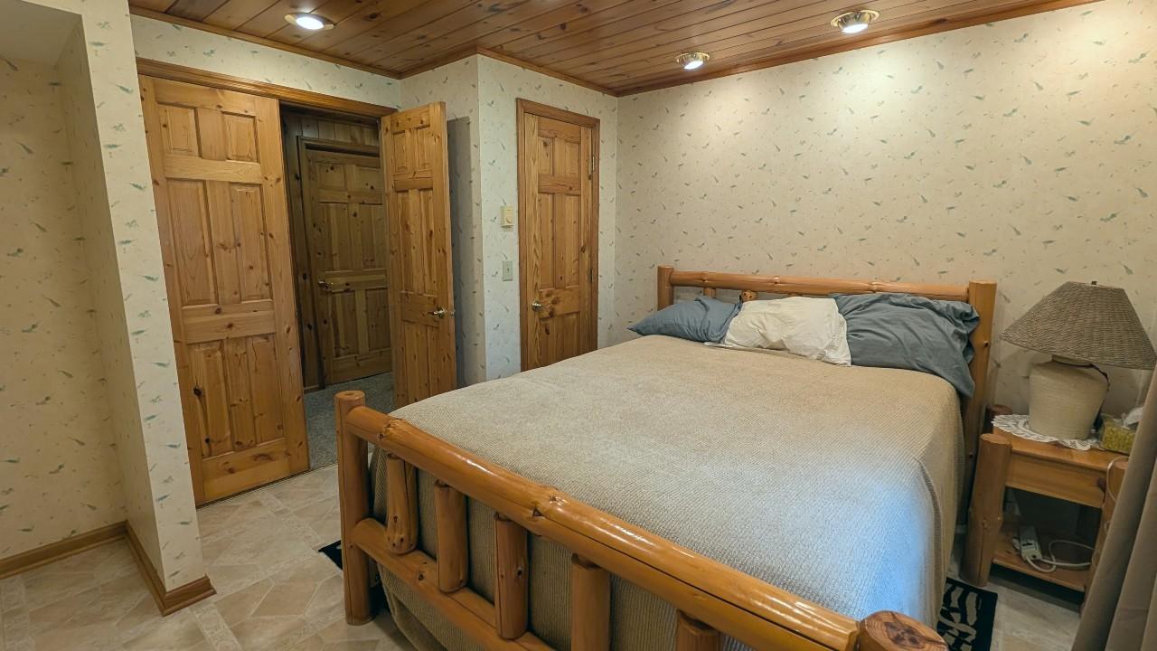 11770 Meadowbrook Road Property Photo 18