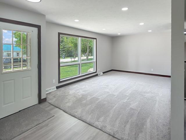 311 S Park Street Property Photo 7