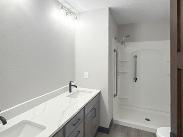 311 S Park Street Property Photo 9