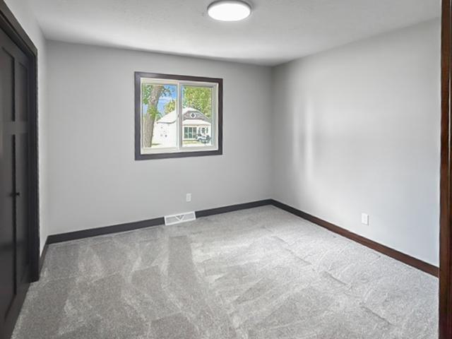 311 S Park Street Property Photo 11