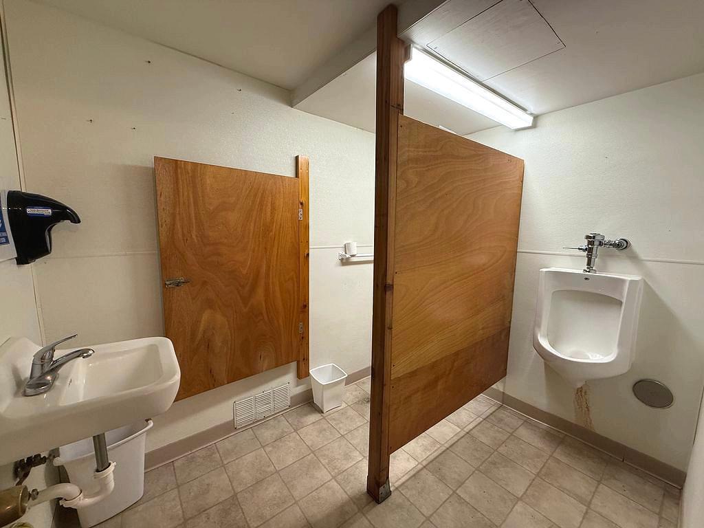 122 Main Avenue S Property Photo 15