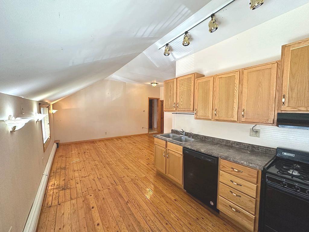 122 Main Avenue S Property Photo 19