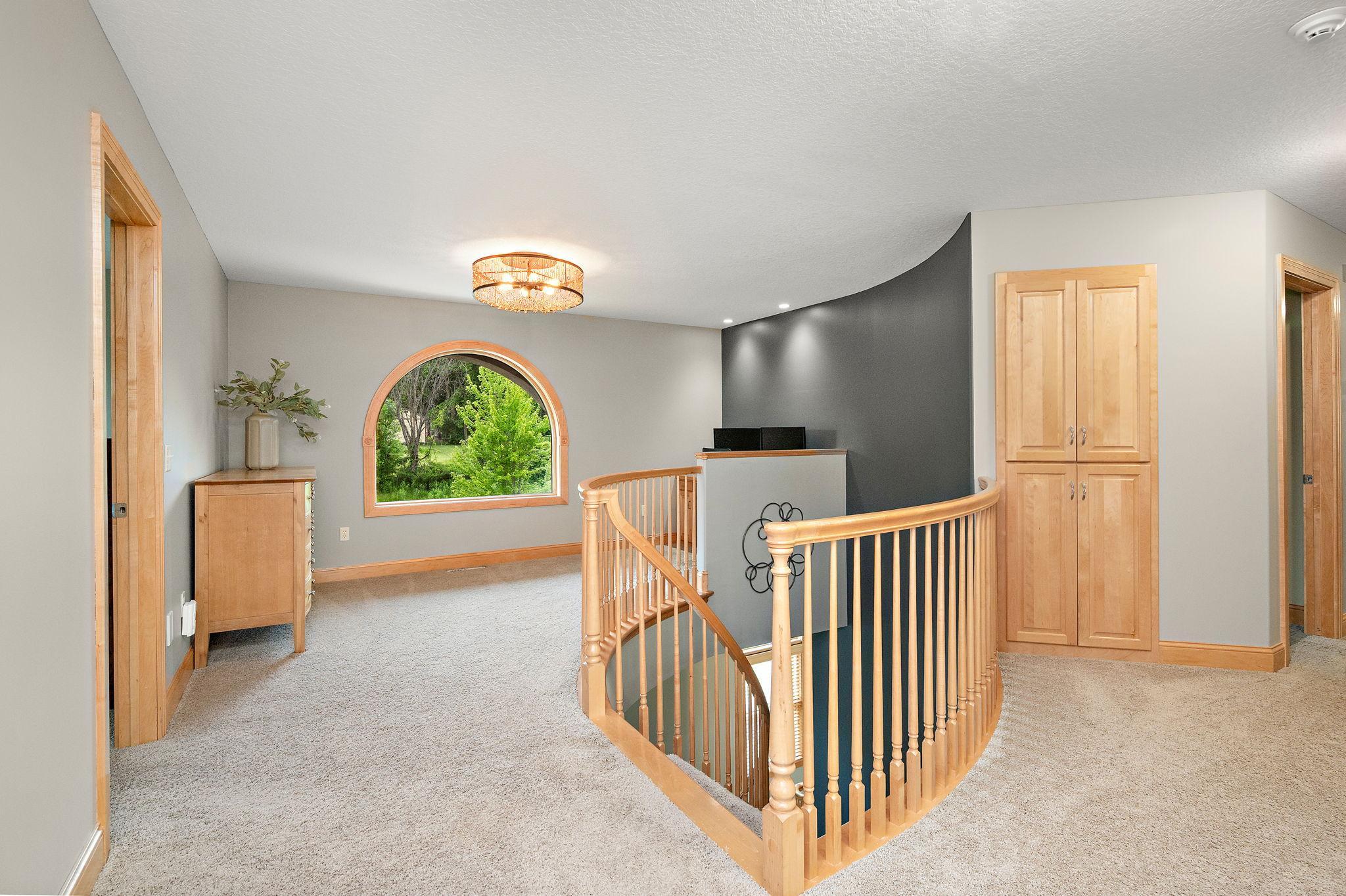 2210 Lancaster Avenue Ne Property Photo 11