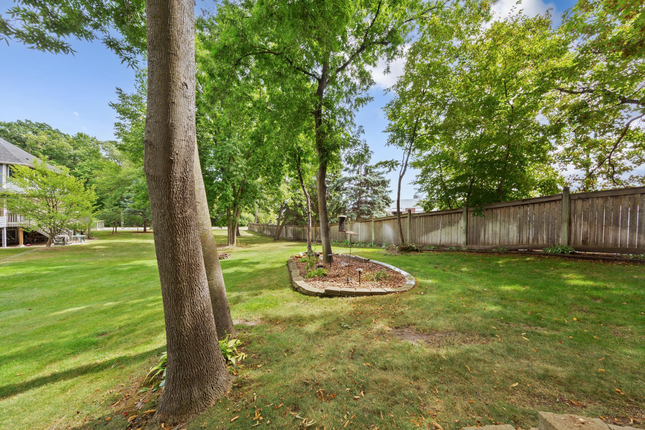 13985 42nd Avenue N Property Photo 5