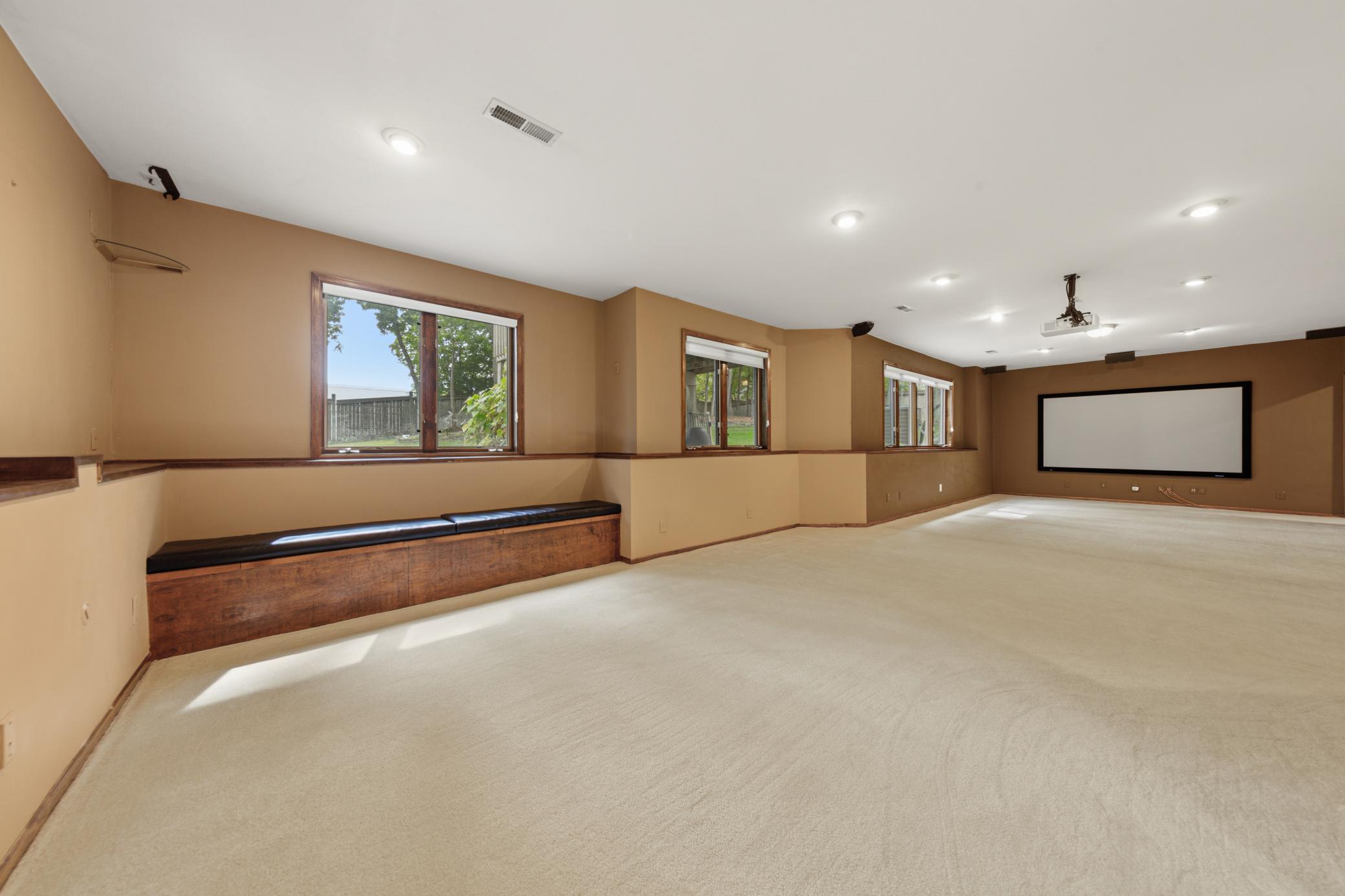 13985 42nd Avenue N Property Photo 53
