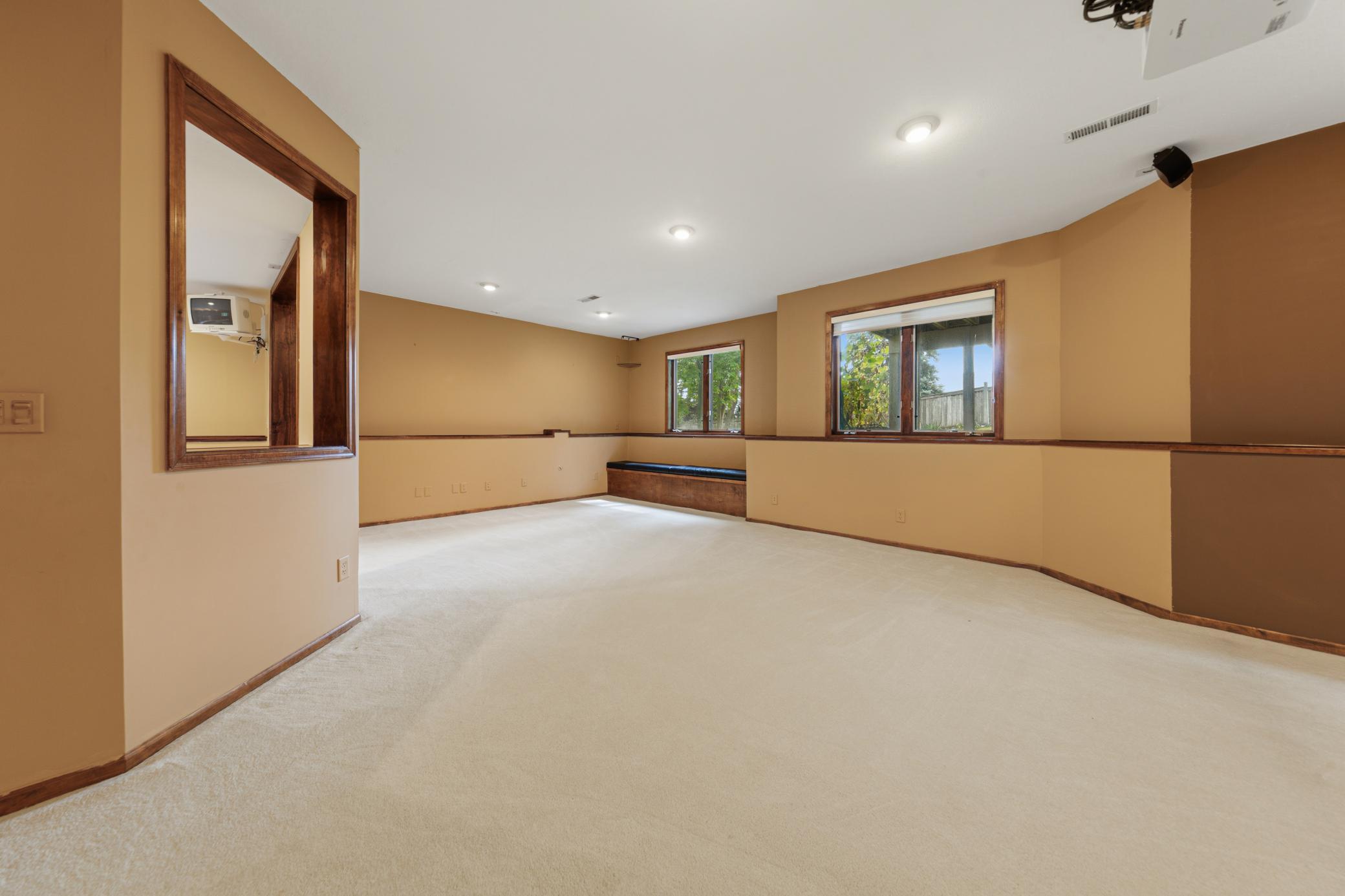 13985 42nd Avenue N Property Photo 54