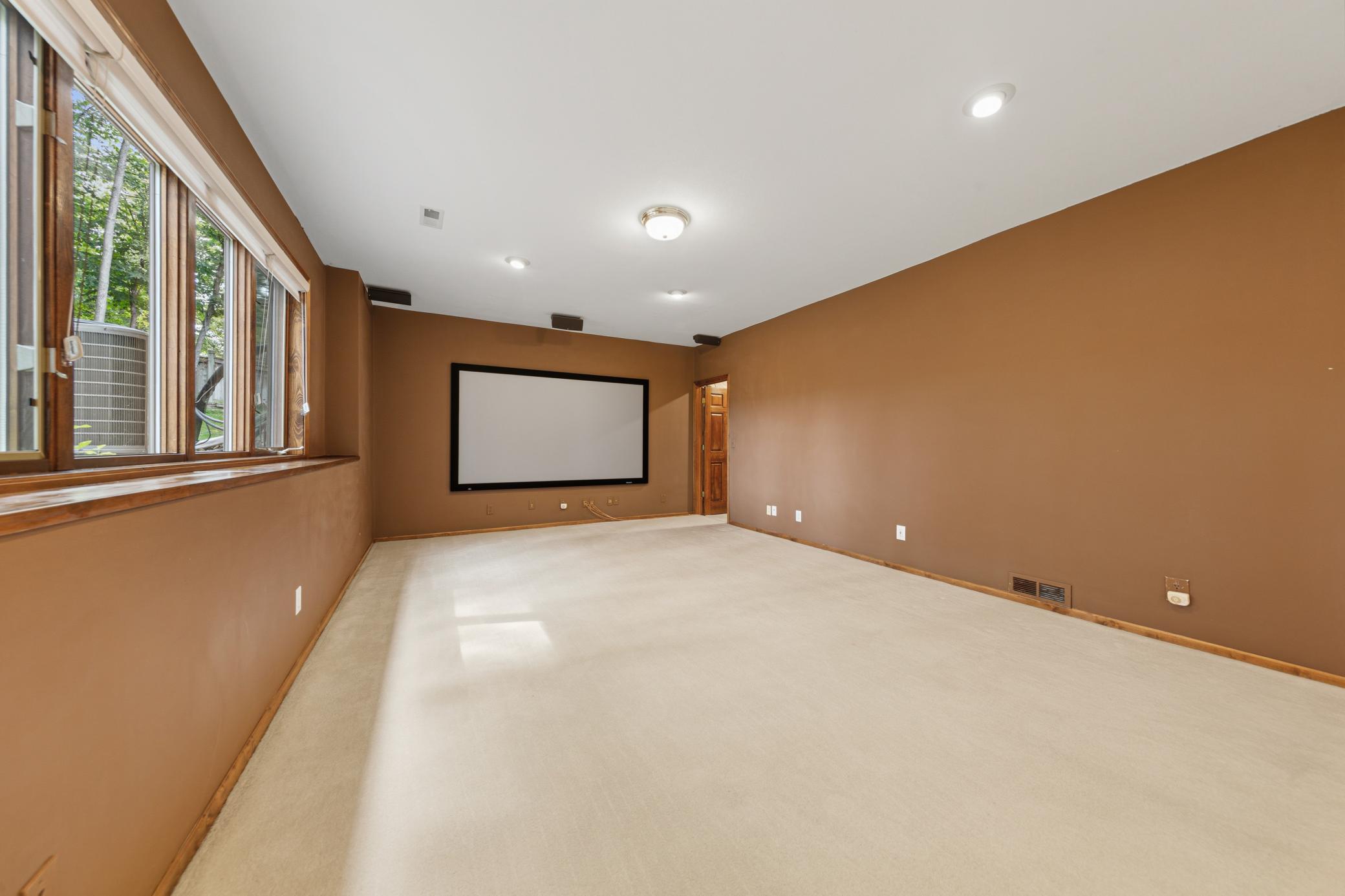 13985 42nd Avenue N Property Photo 57