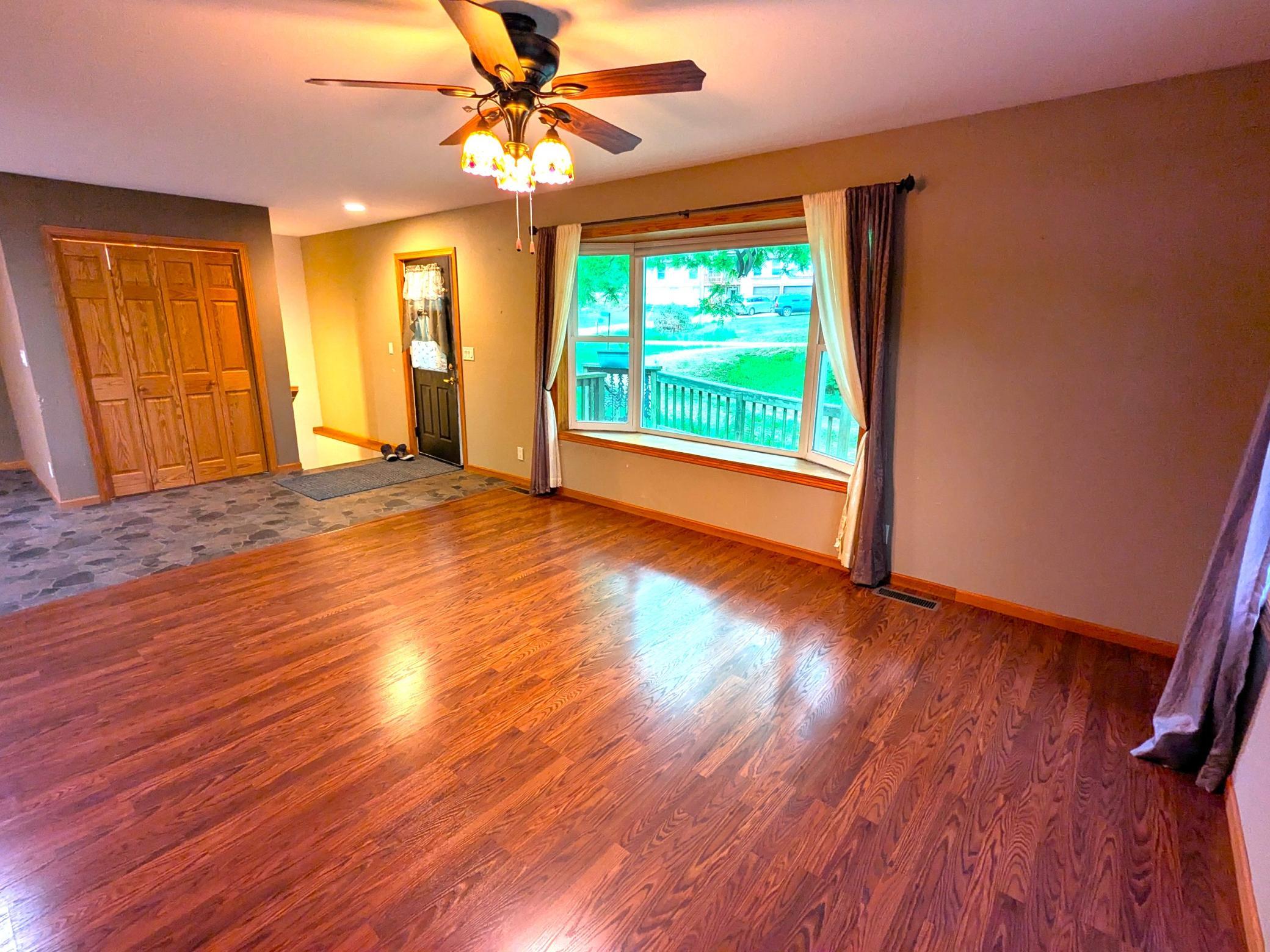 24082 Homer Valley Road Property Photo 3