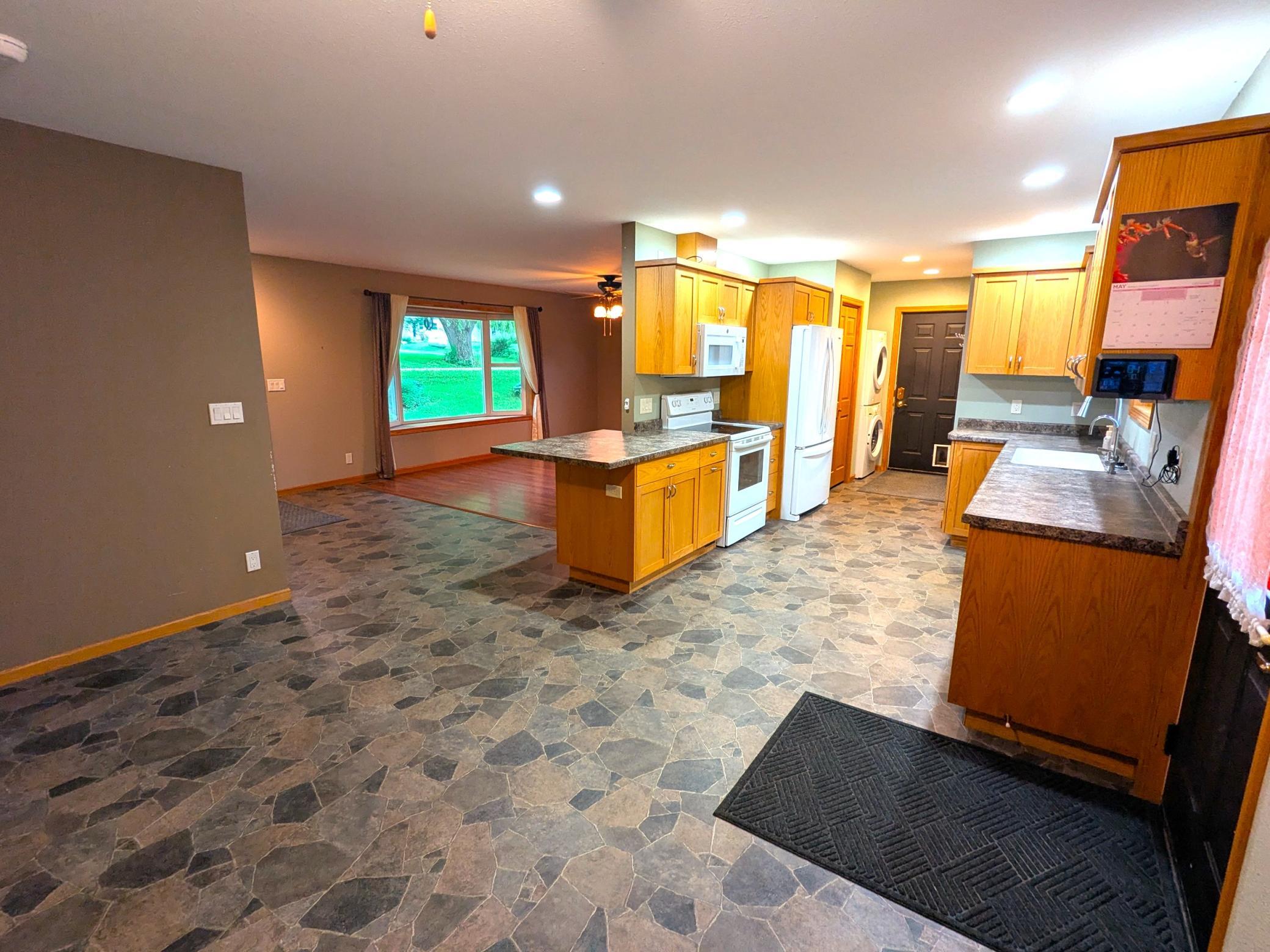 24082 Homer Valley Road Property Photo 5