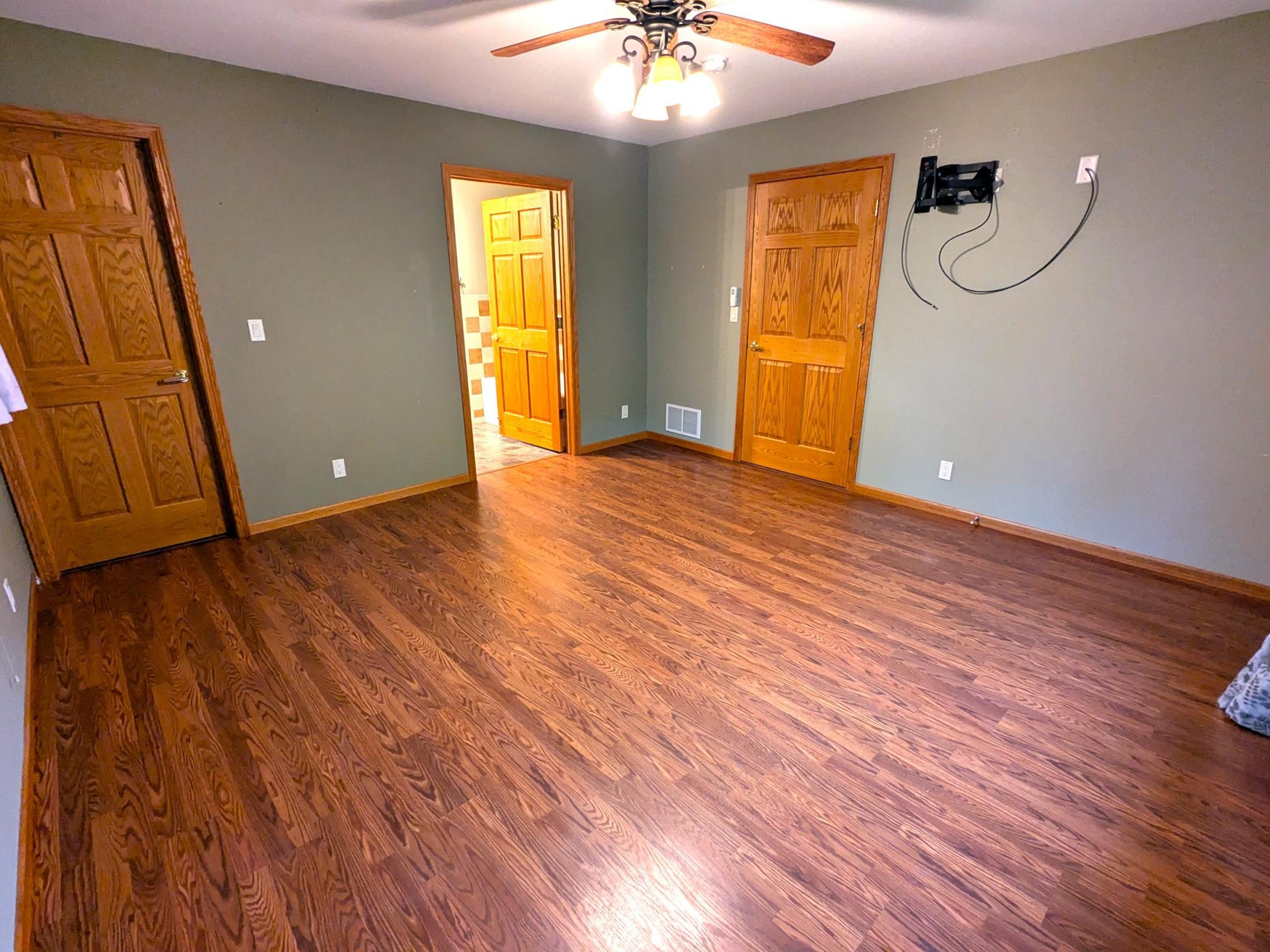 24082 Homer Valley Road Property Photo 11