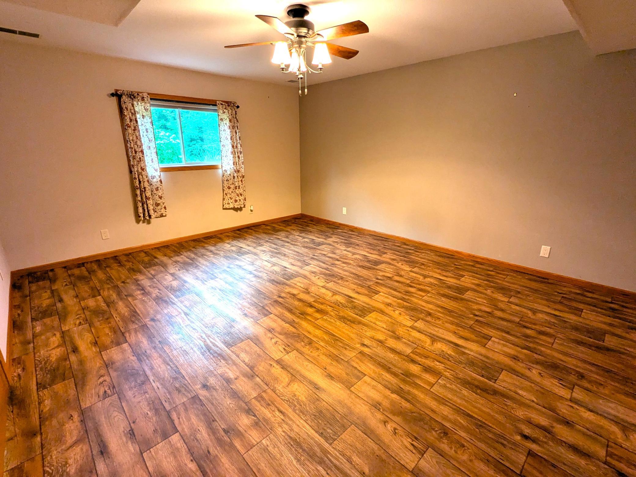 24082 Homer Valley Road Property Photo 15