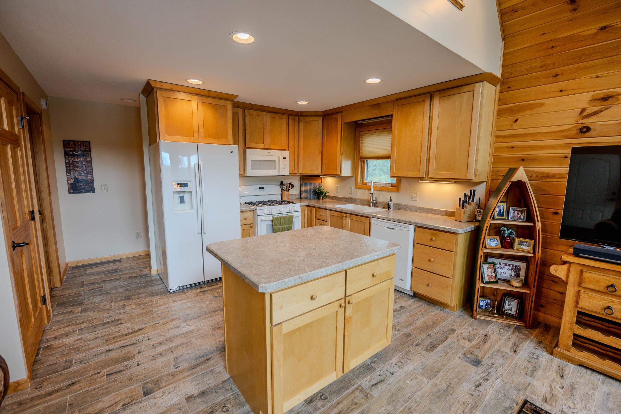 13242 Beach Haven Road Property Photo 14