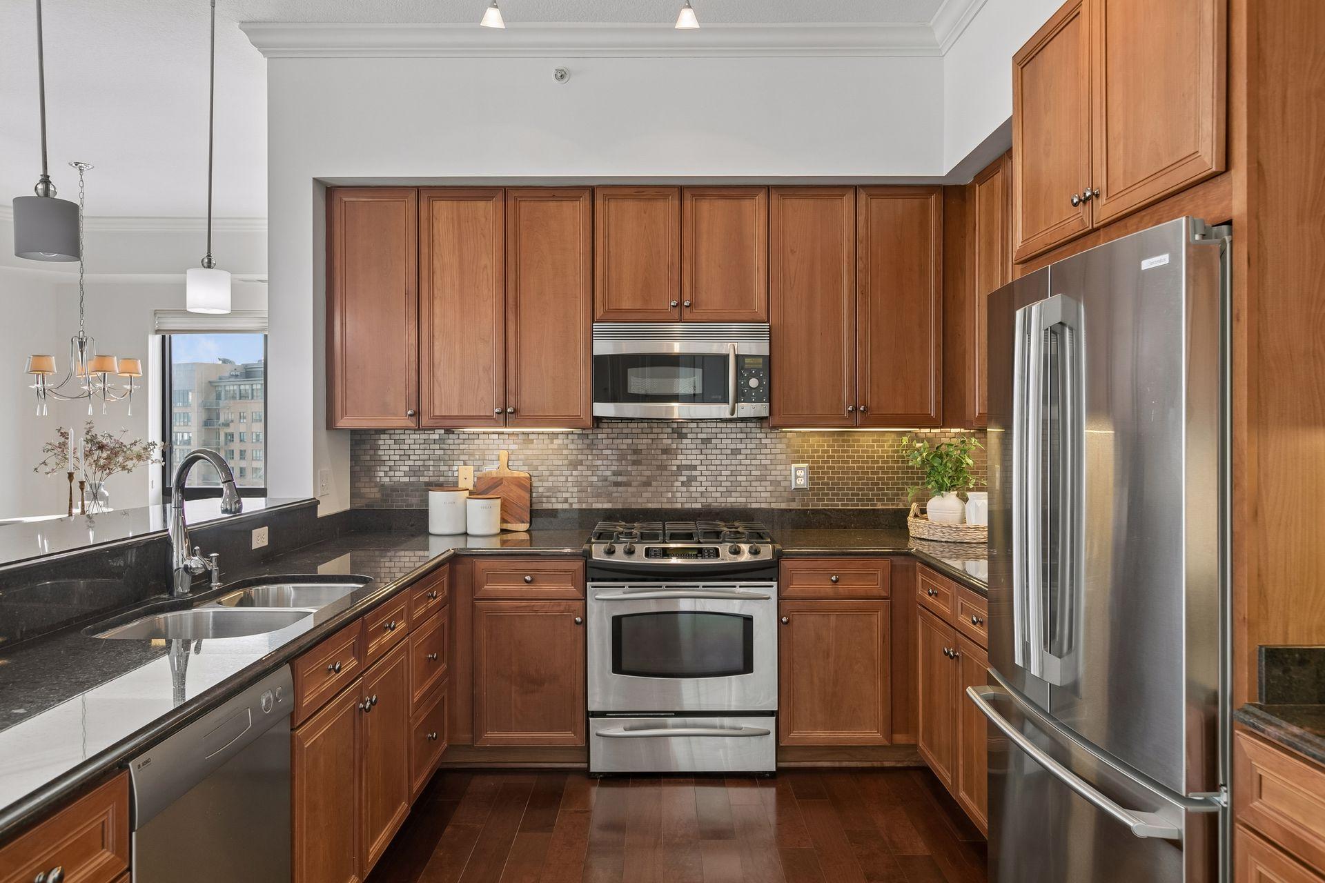 500 E Grant Street 2510 Property Photo 20