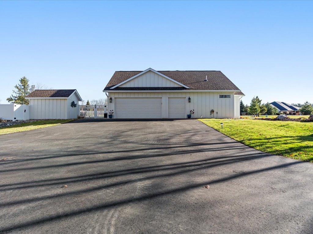 7986 Whitebirch Drive Property Photo 32
