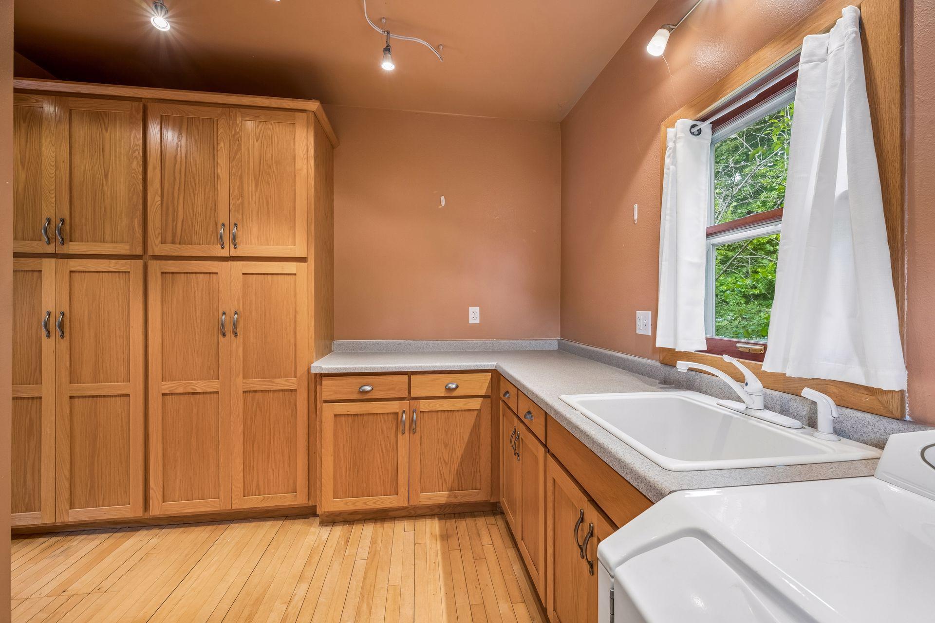 516 7th Avenue N Property Photo 18