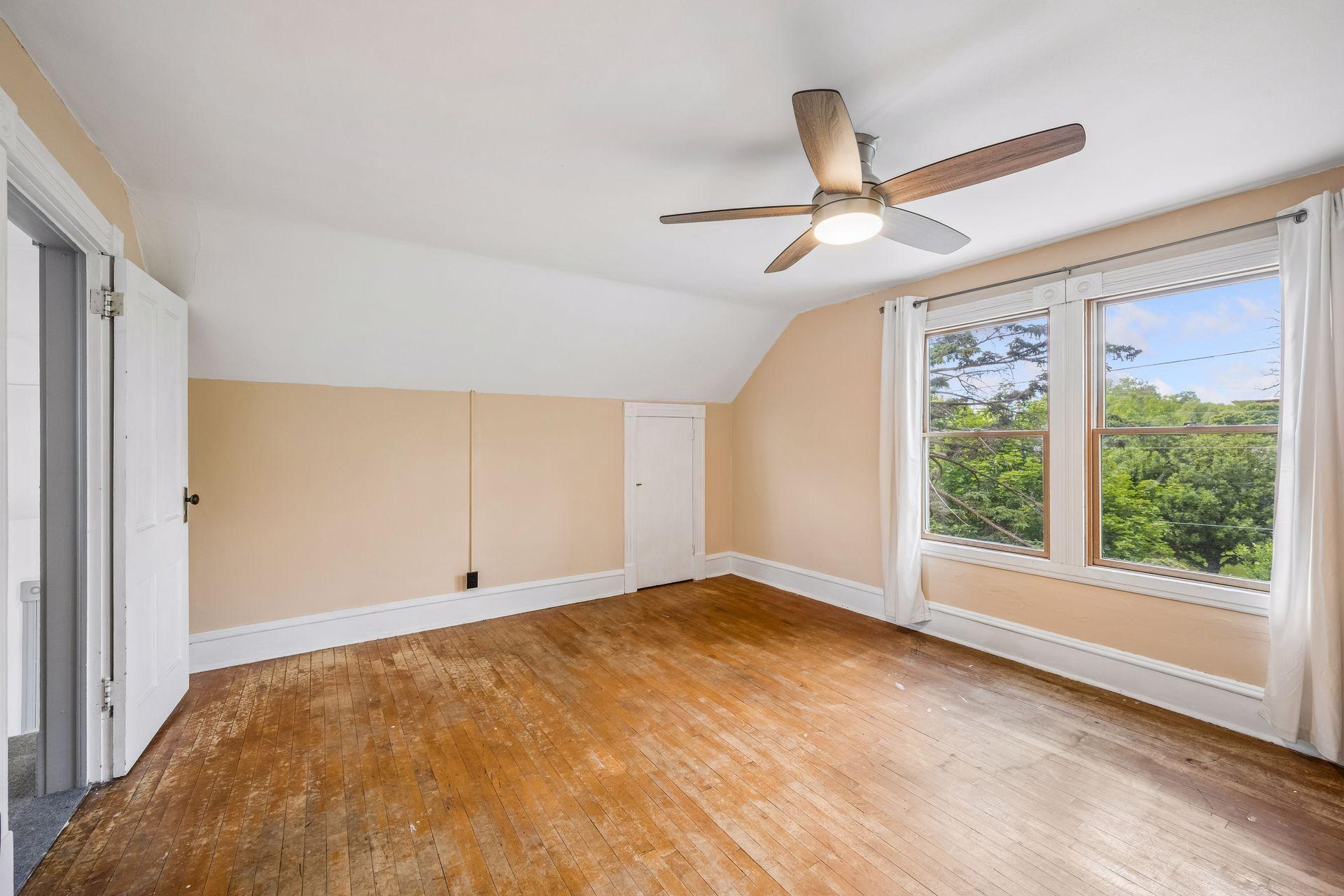 516 7th Avenue N Property Photo 22