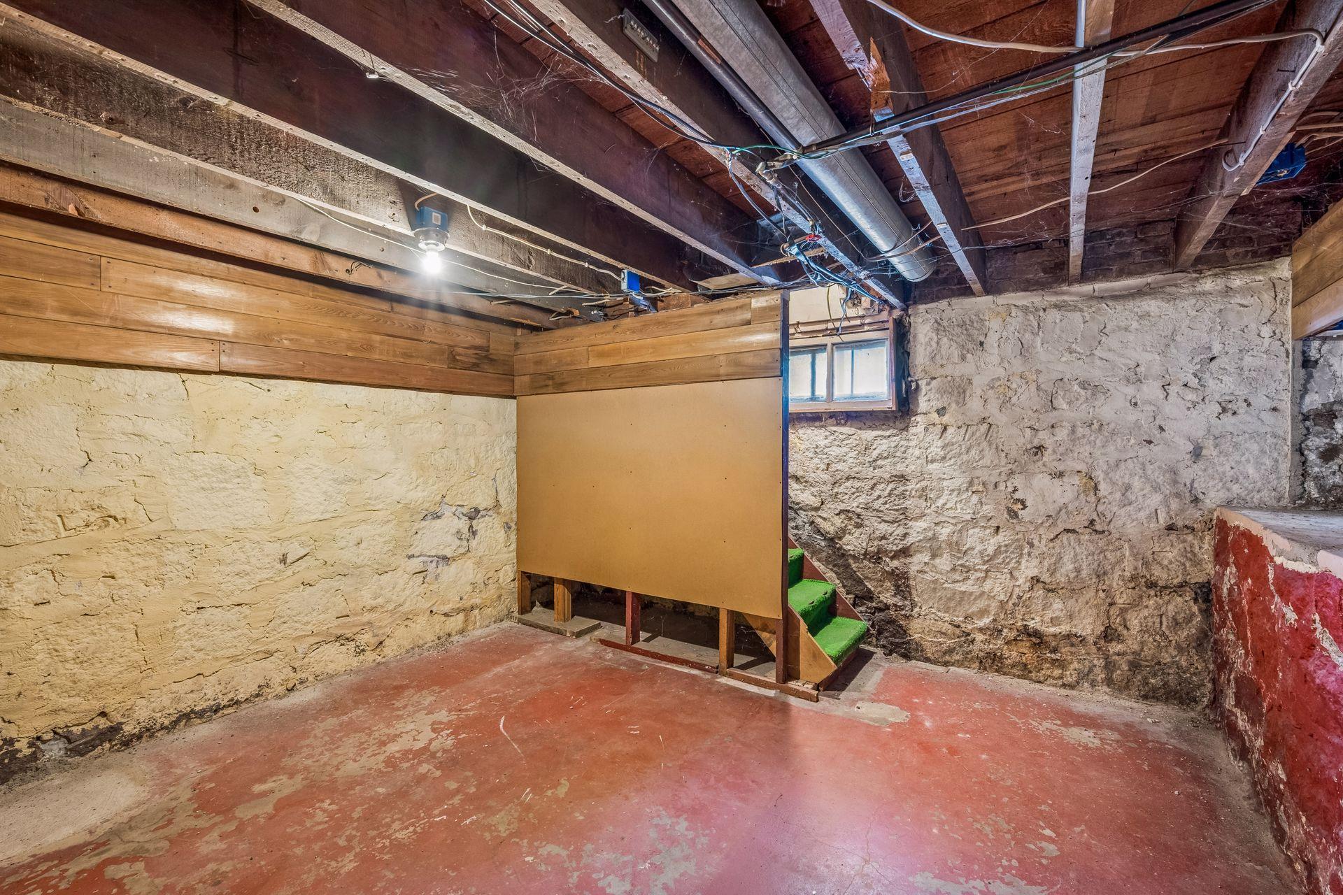 516 7th Avenue N Property Photo 28