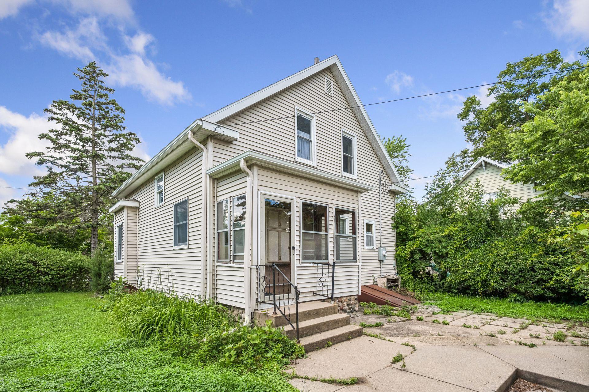 516 7th Avenue N Property Photo 34