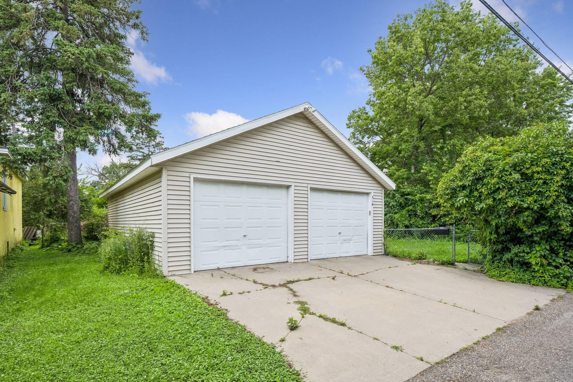 516 7th Avenue N Property Photo 40