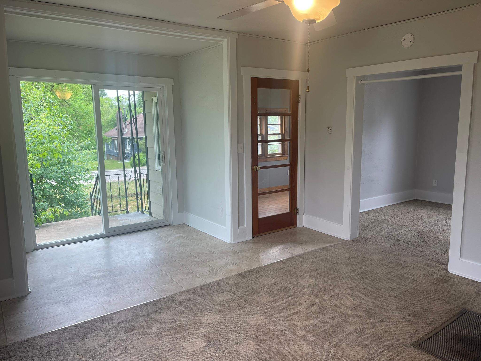 508 Main Street W Property Photo 10