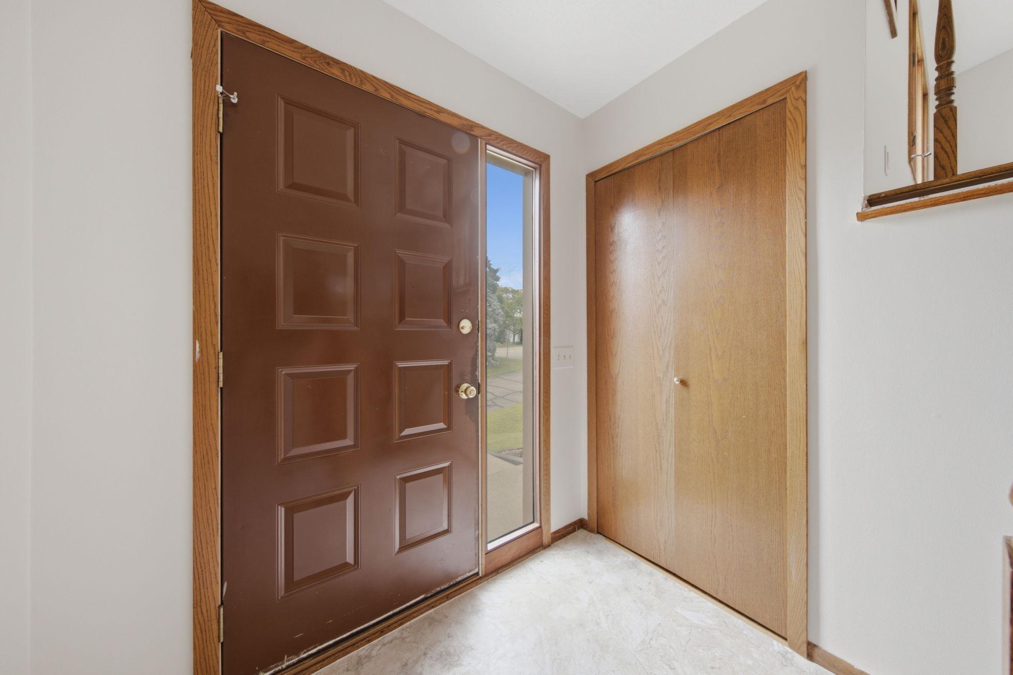 14700 Embry Path Property Photo 3