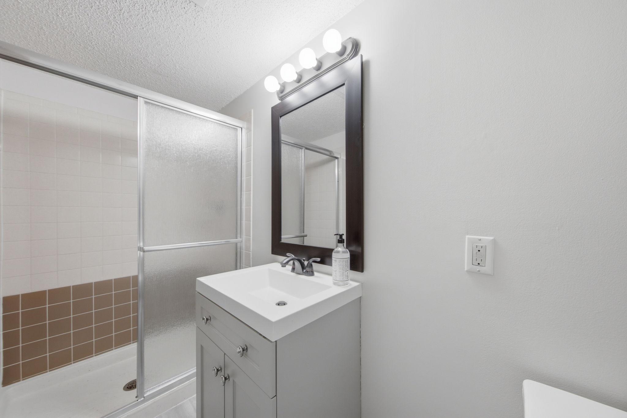 14700 Embry Path Property Photo 22