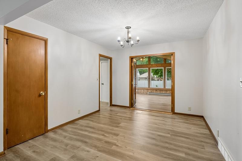 7520 Thomas Avenue S Property Photo 12