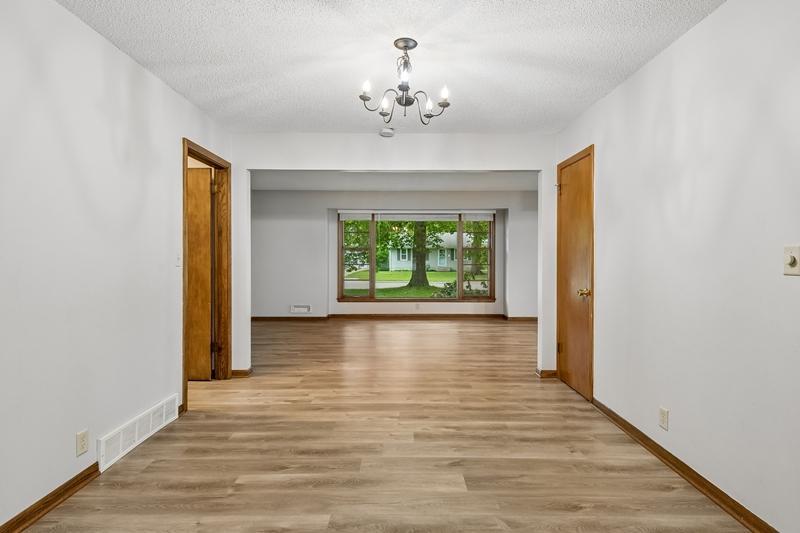 7520 Thomas Avenue S Property Photo 14