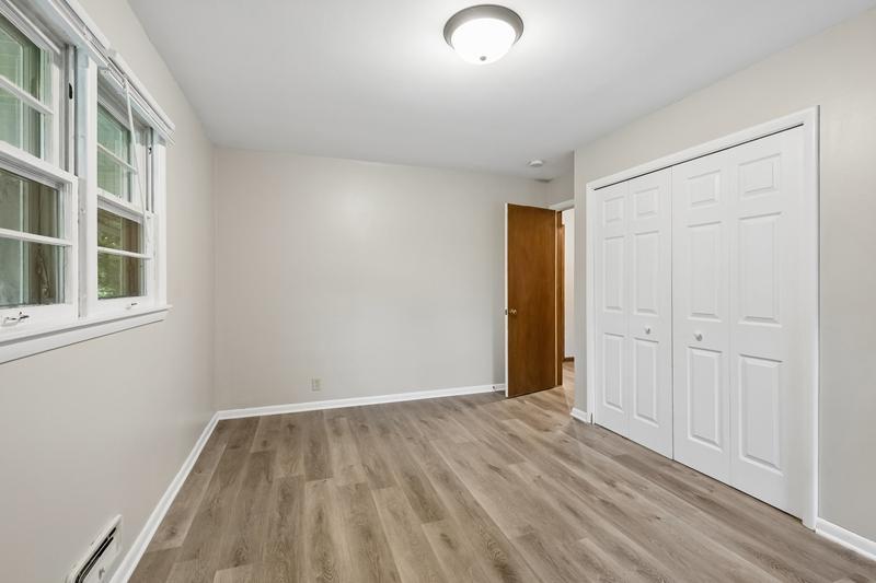 7520 Thomas Avenue S Property Photo 24