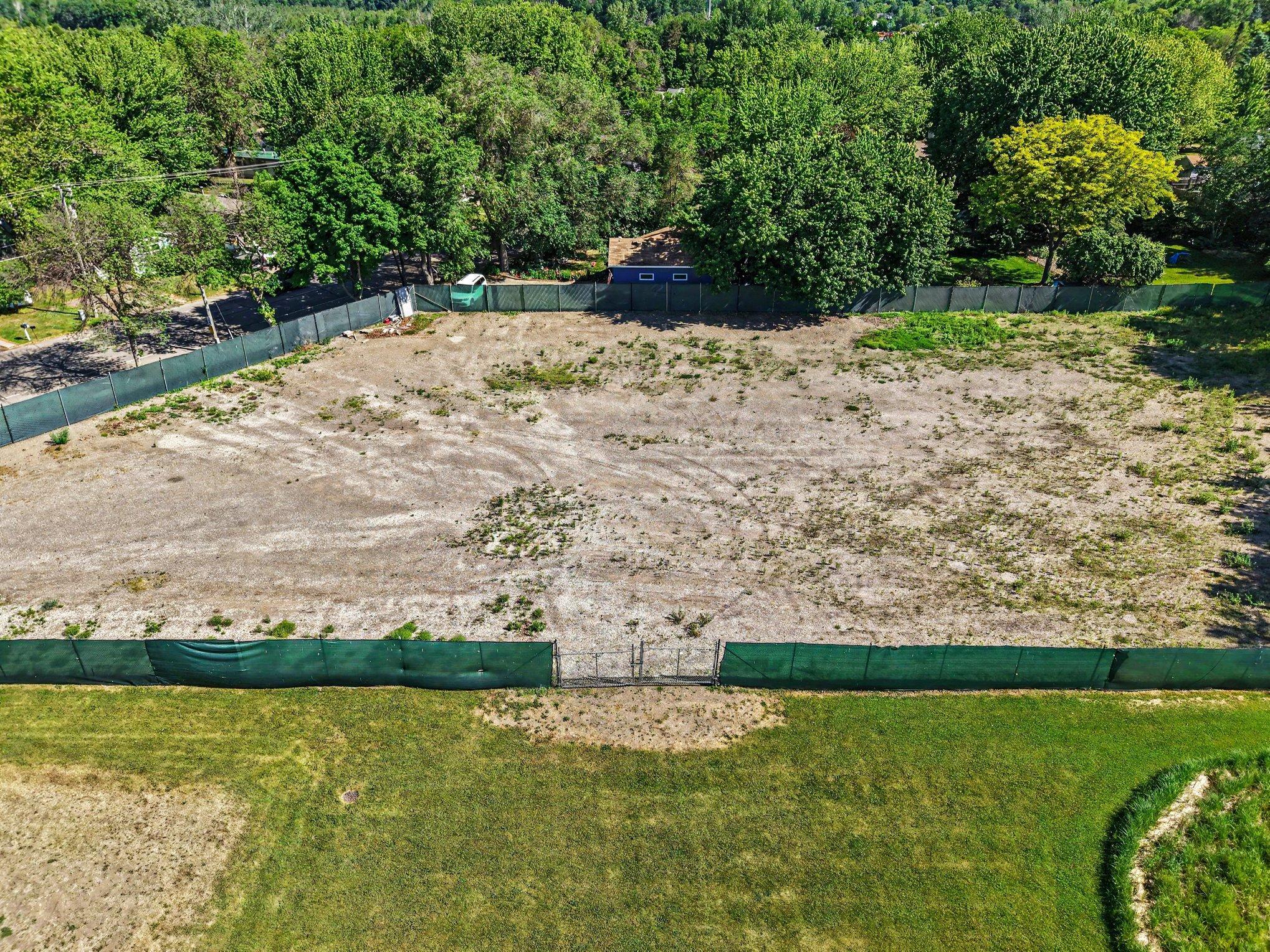 30041 Redfield Boulevard Property Photo 3