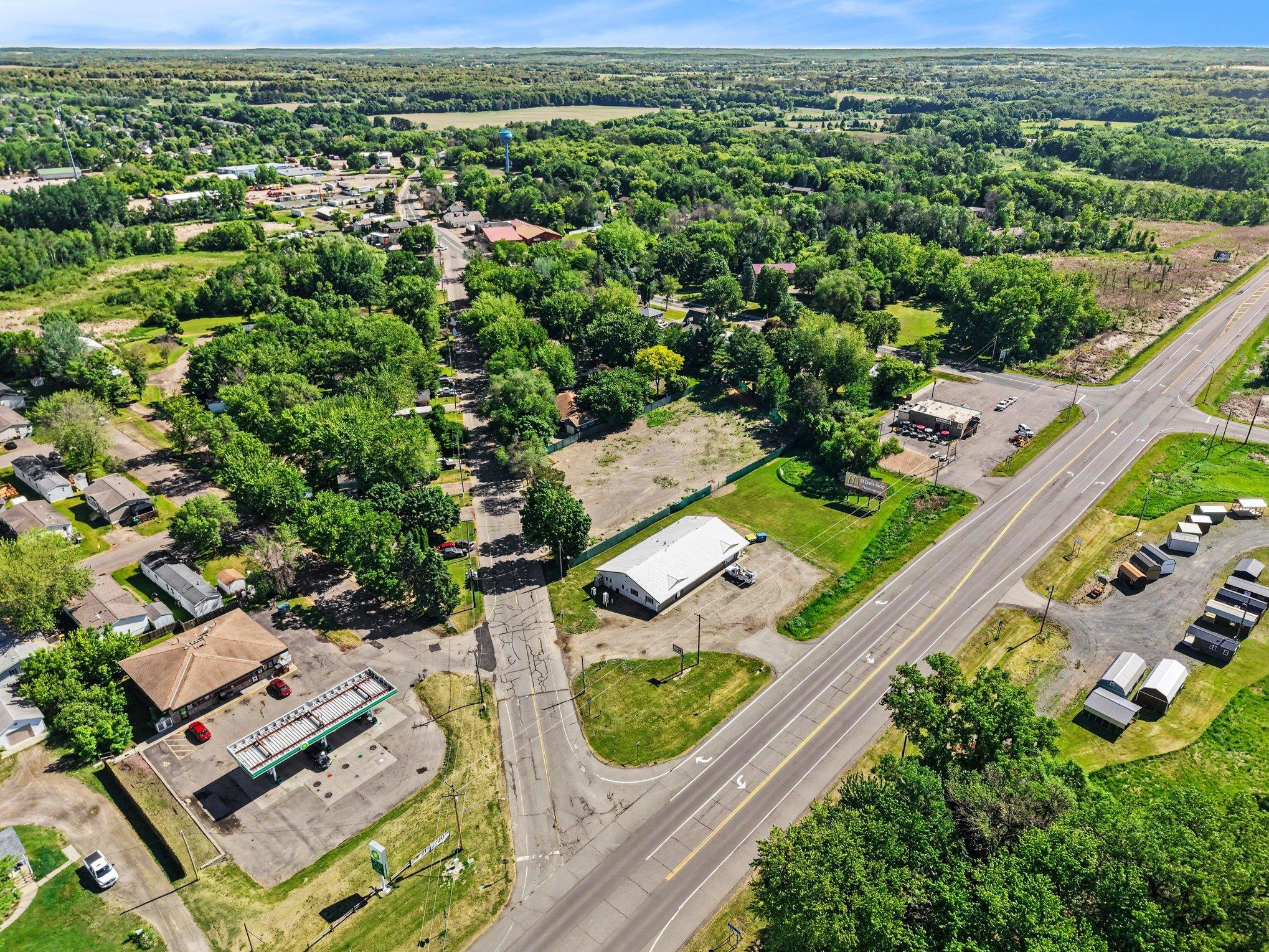 30041 Redfield Boulevard Property Photo 8
