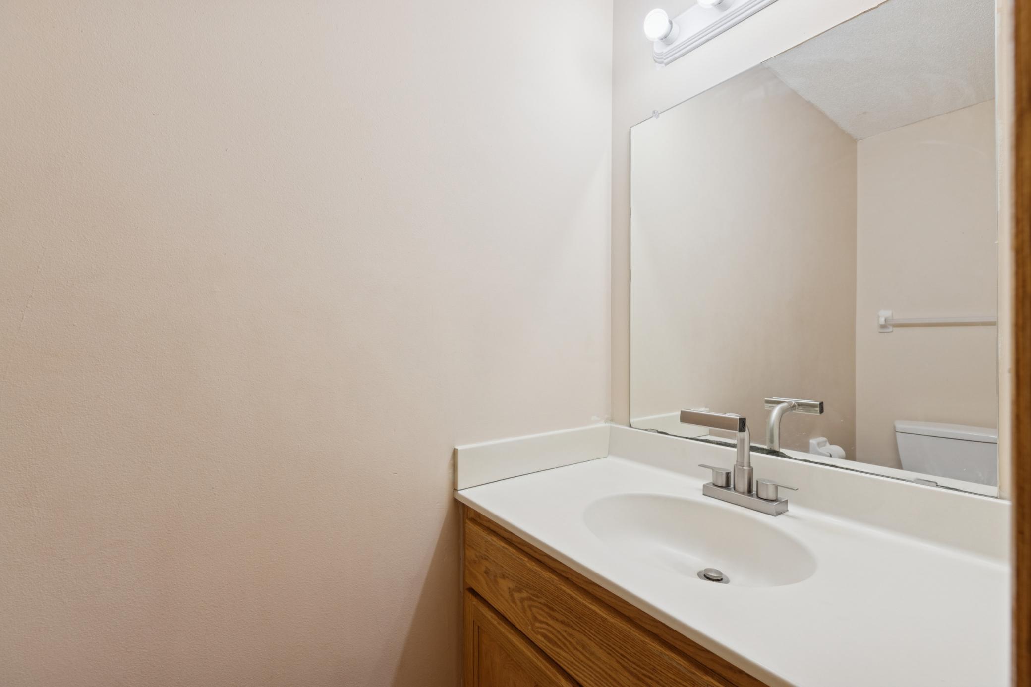 10739 Unity Lane N Property Photo 9