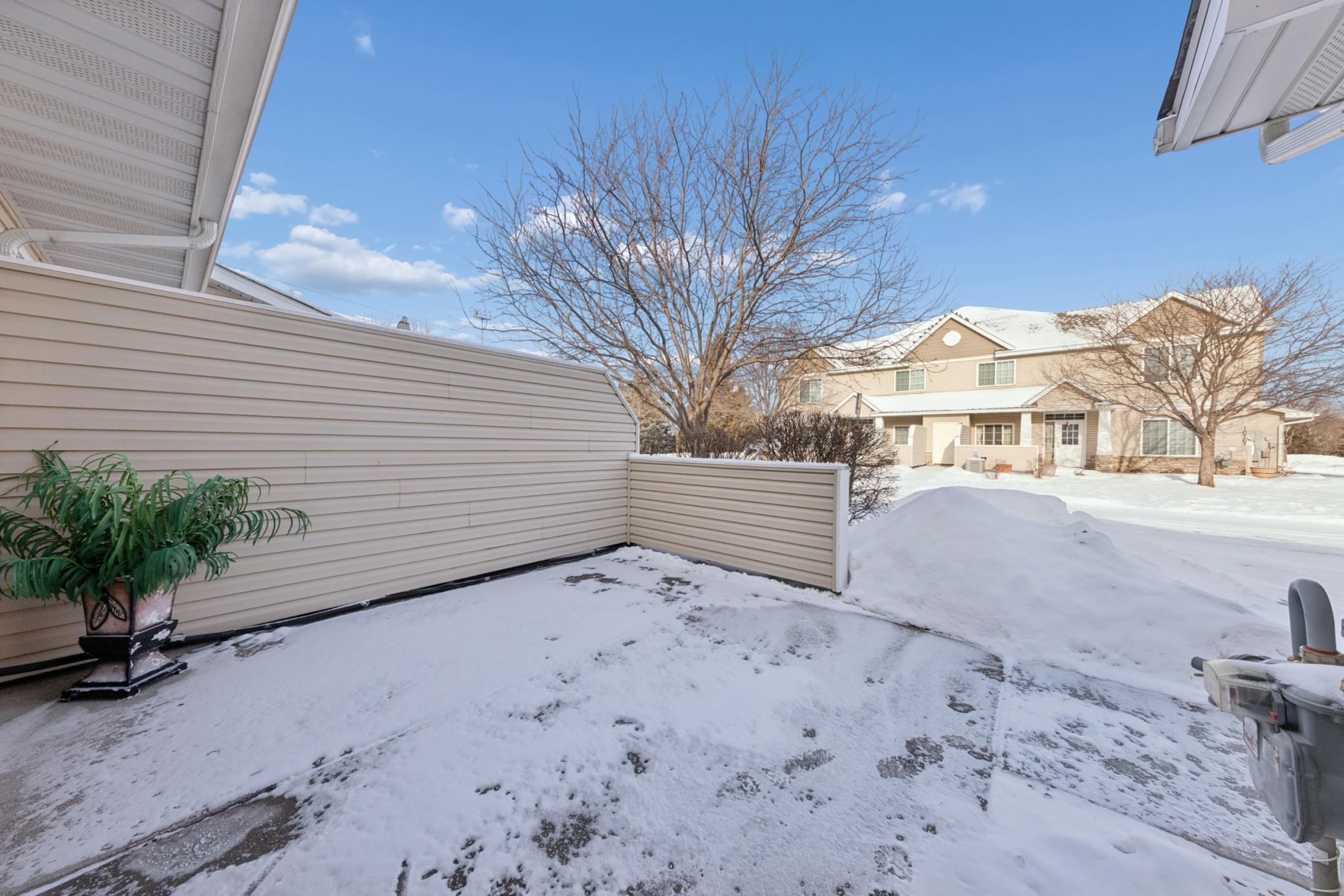 10739 Unity Lane N Property Photo 22