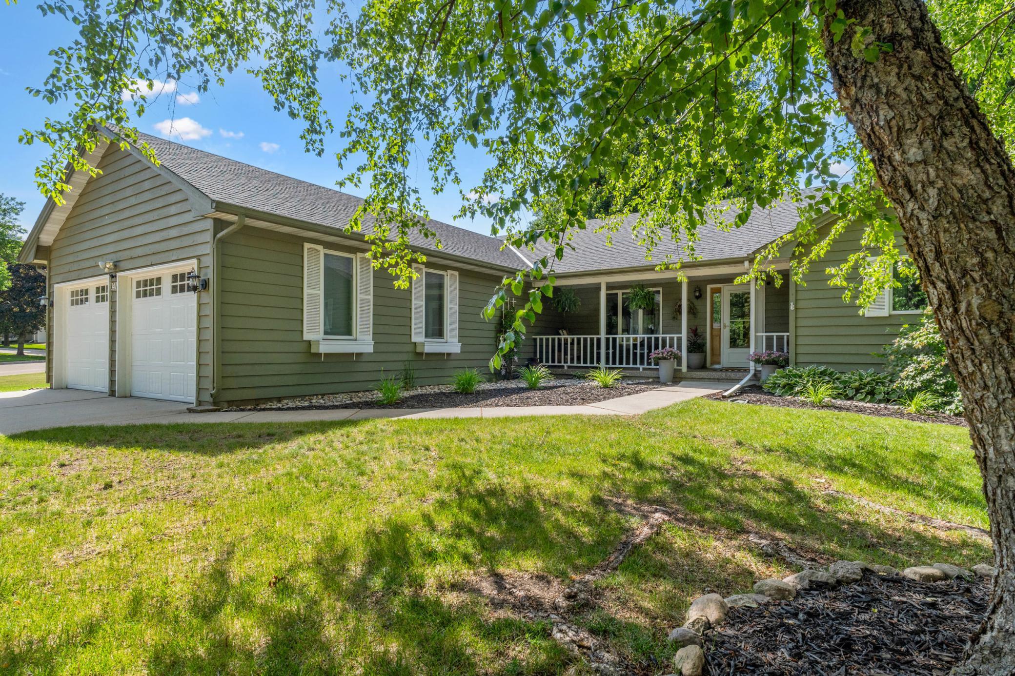 1417 Fairway Drive Property Photo 1