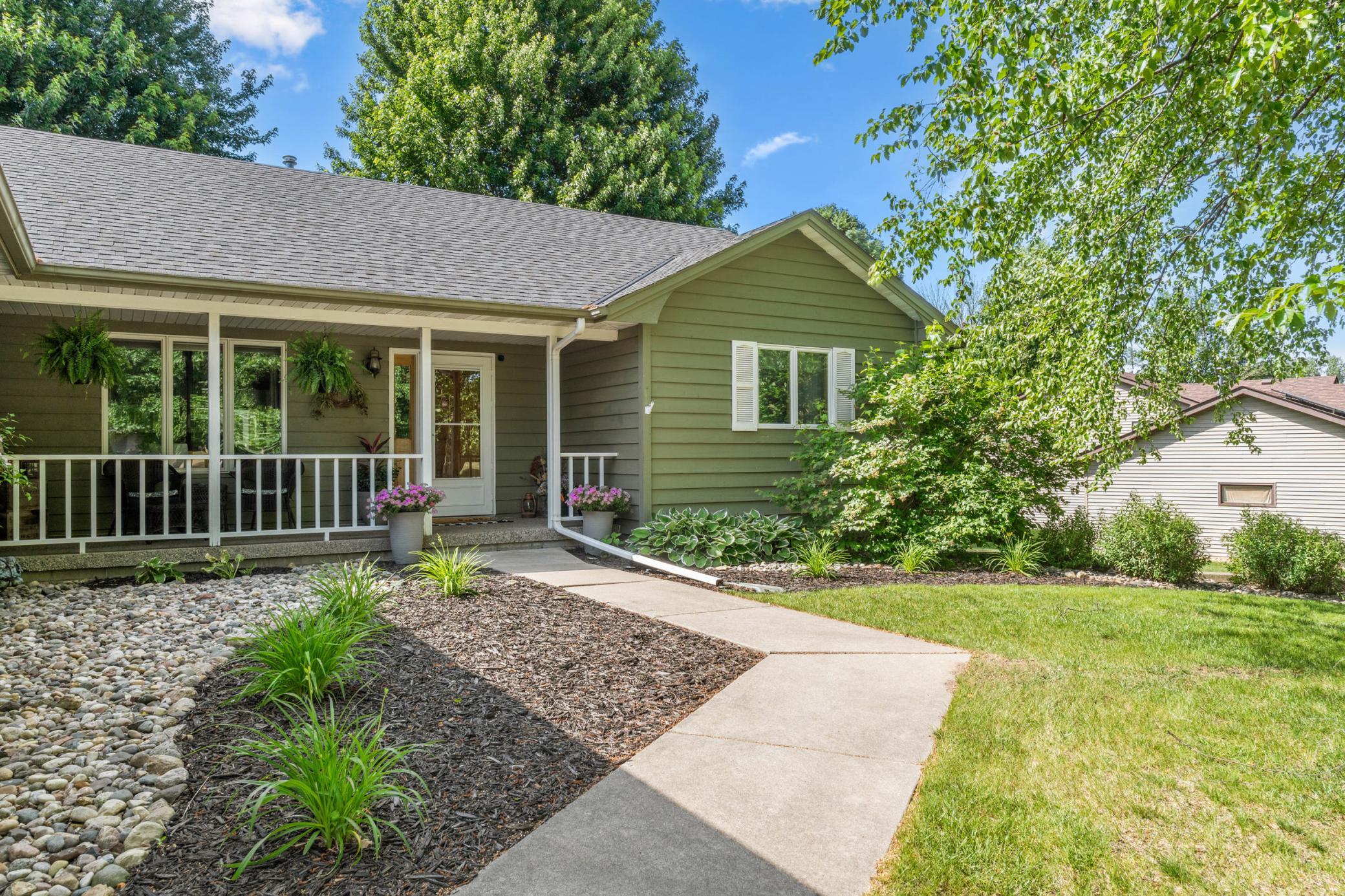 1417 Fairway Drive Property Photo 4