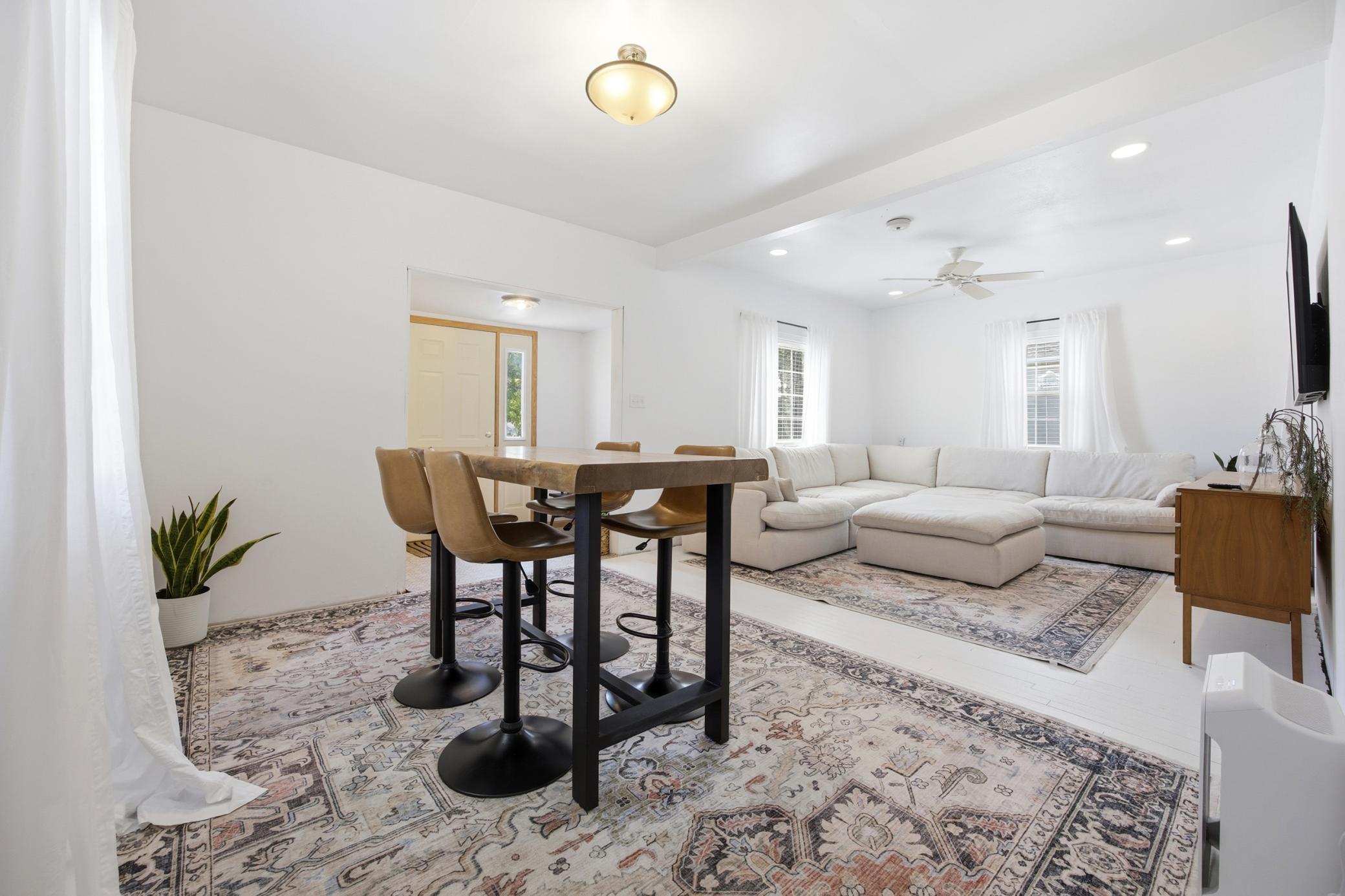 233 6th Street Ne Property Photo 10