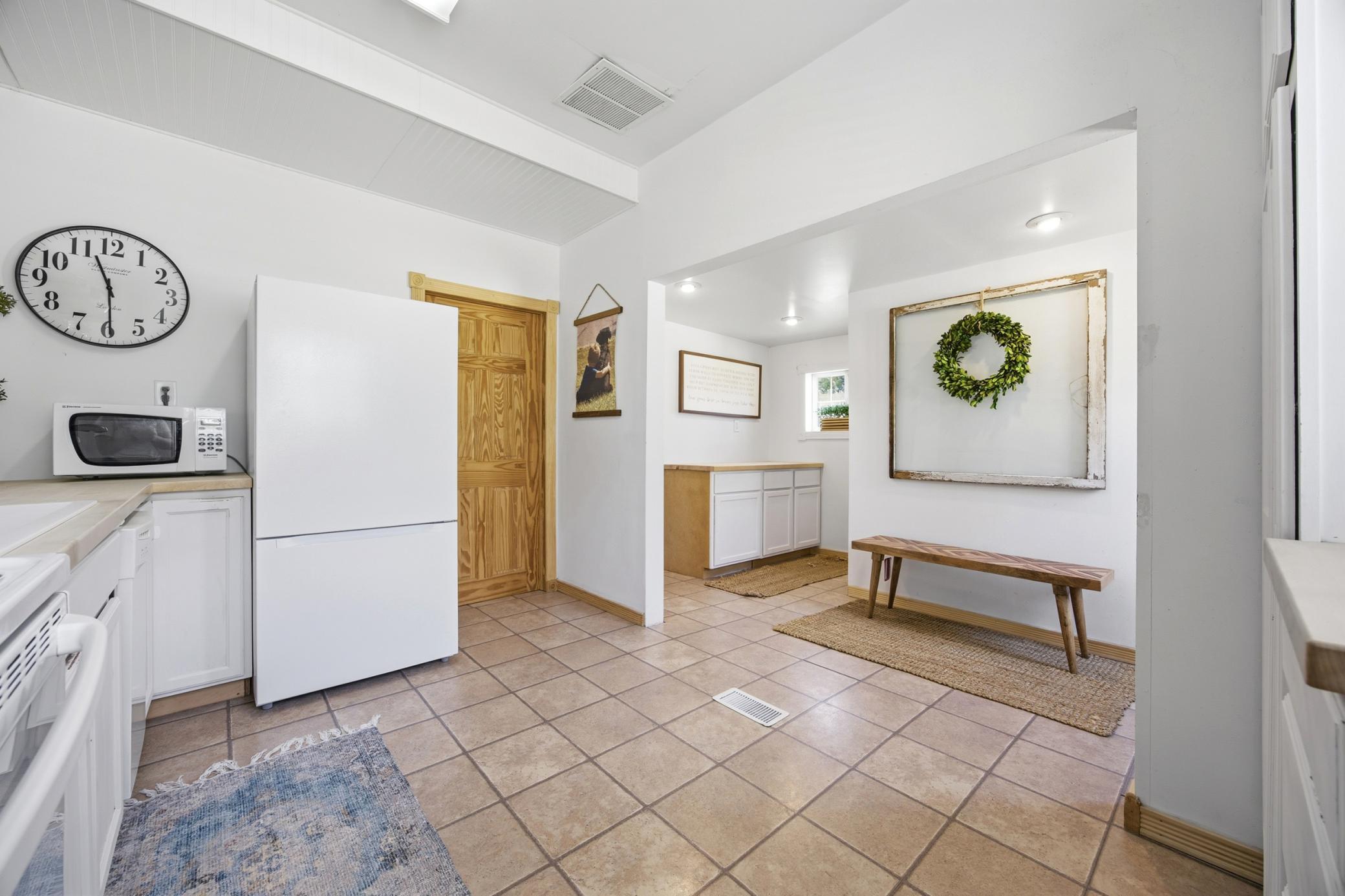 233 6th Street Ne Property Photo 11