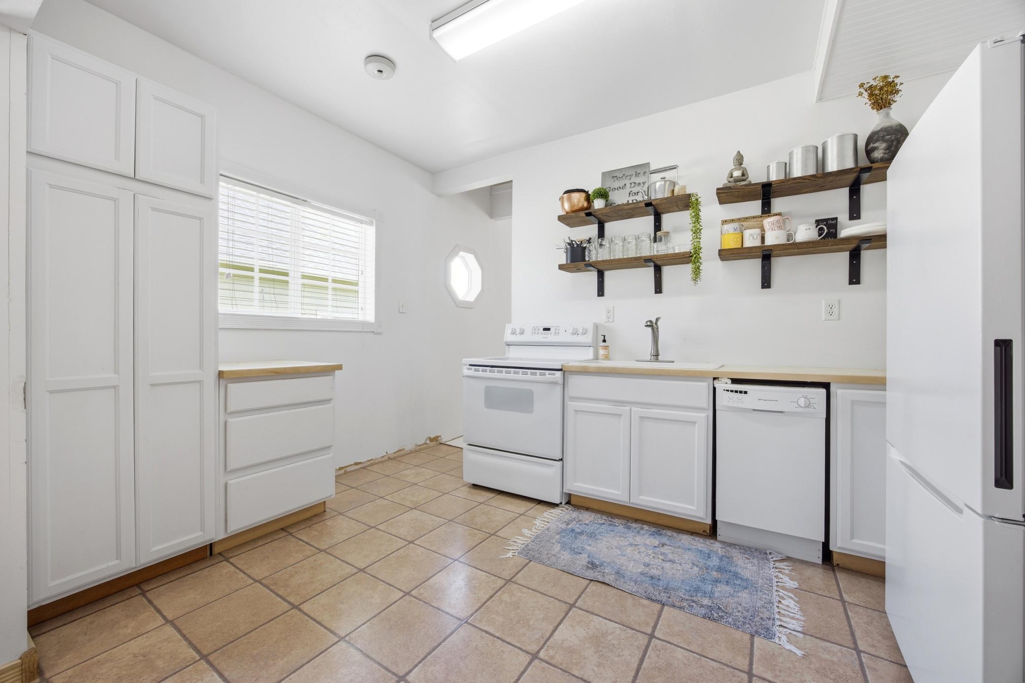 233 6th Street Ne Property Photo 13