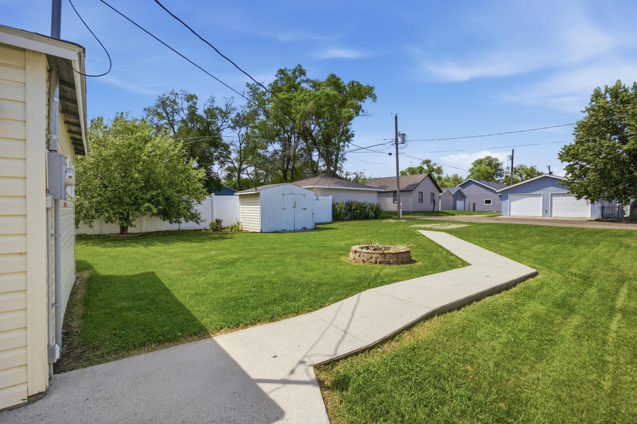 233 6th Street Ne Property Photo 22