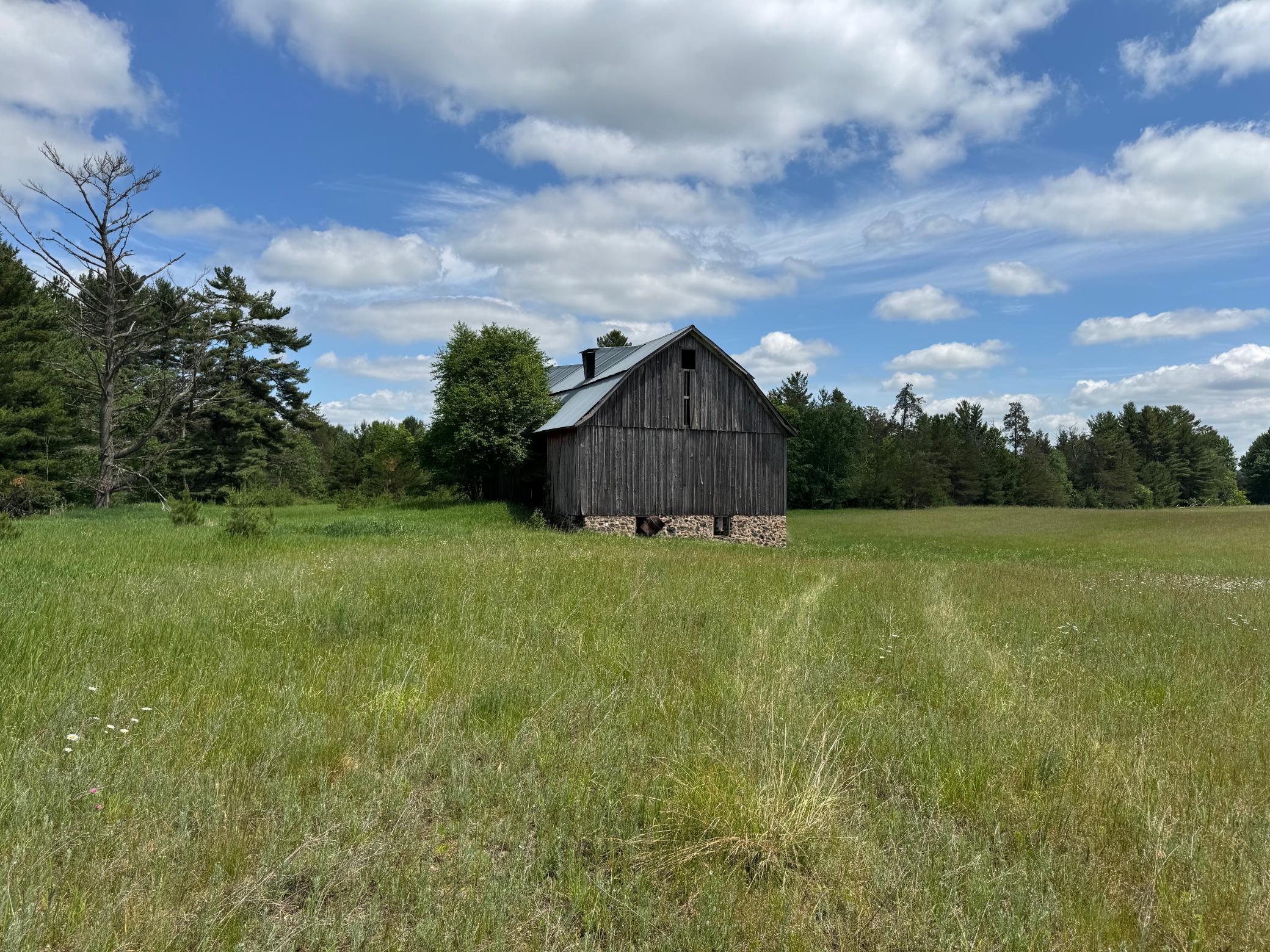 N 6398 Fred Tripp Road Property Photo 1