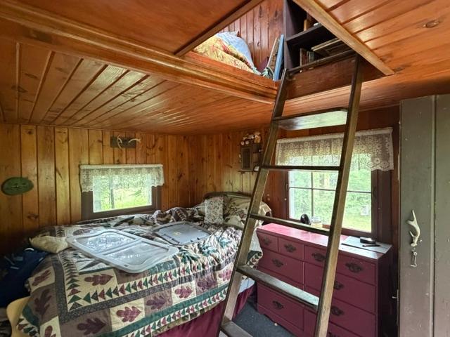 9064 Peppard Road Property Photo 14