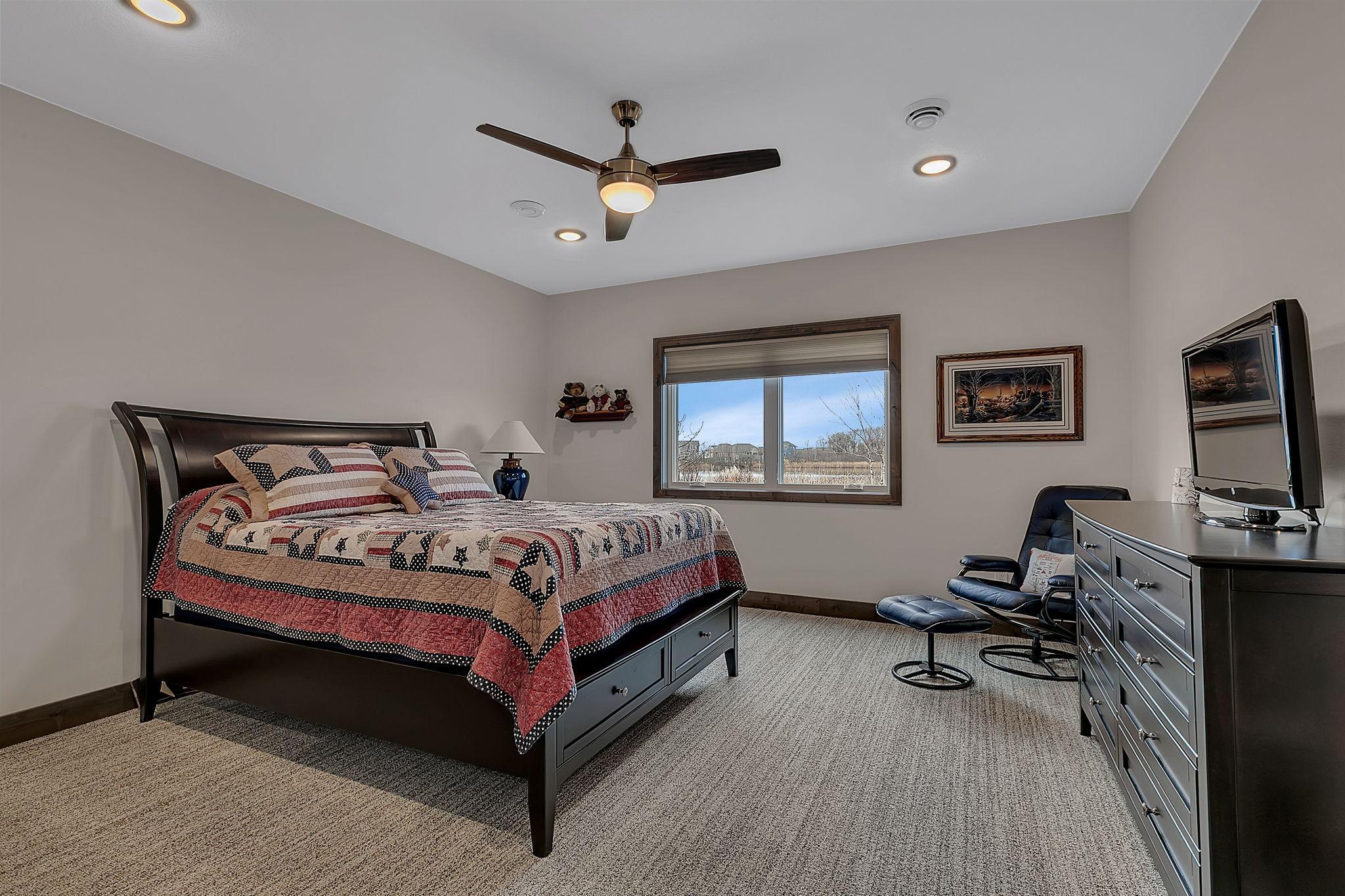 1505 20th Avenue S Property Photo 39