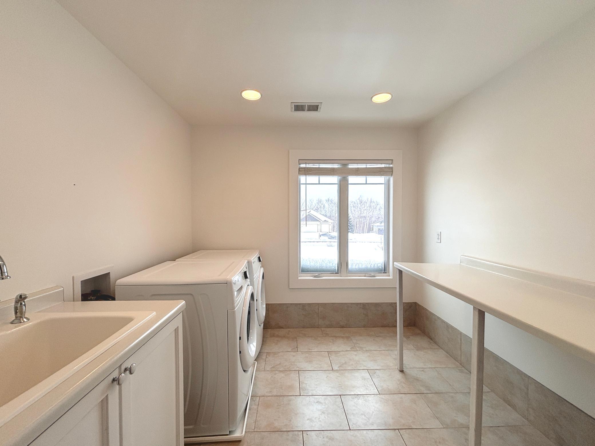 2718 Northridge Drive Property Photo 29