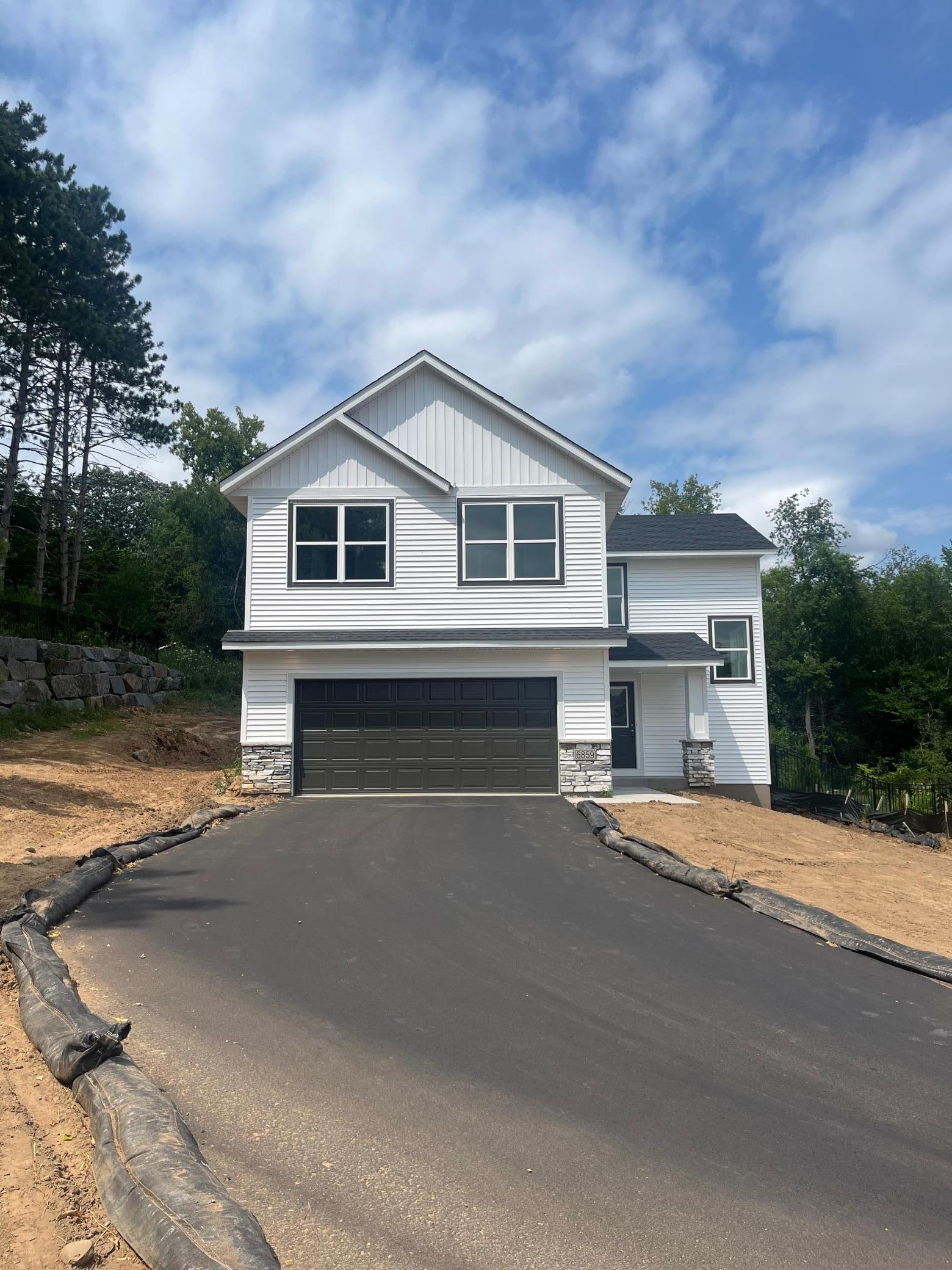 6859 Bovey Trail Property Photo 1