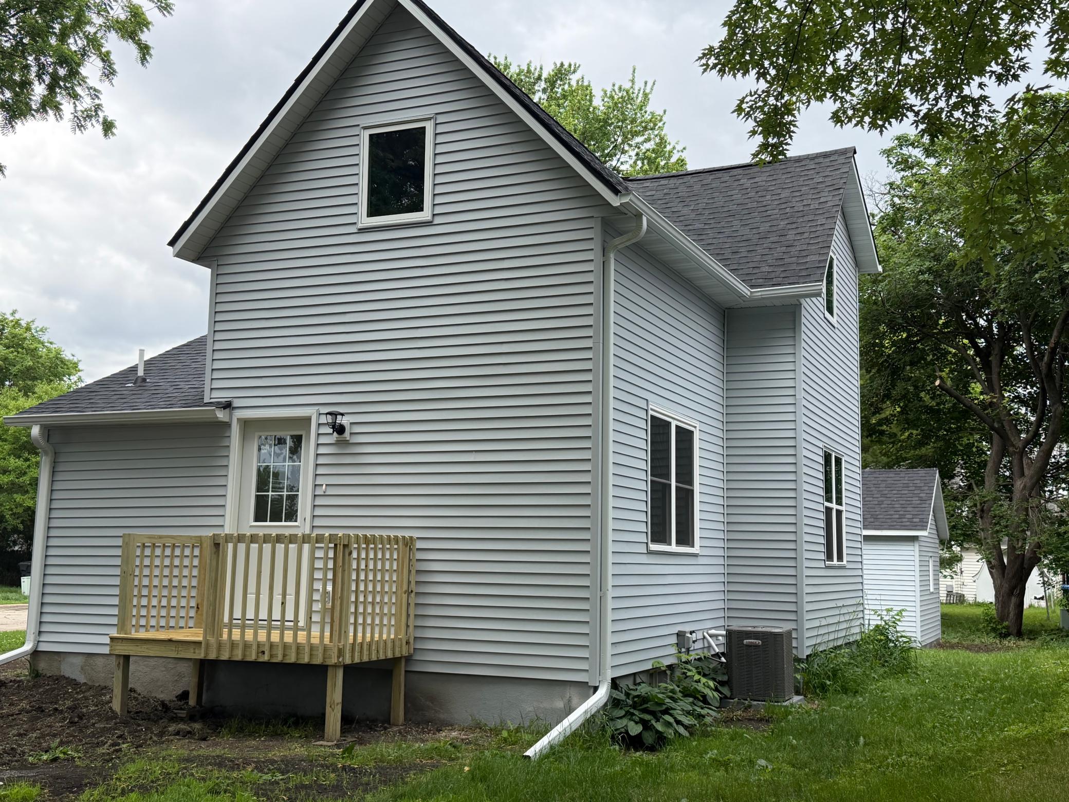 1203 Apel Avenue Property Photo 2