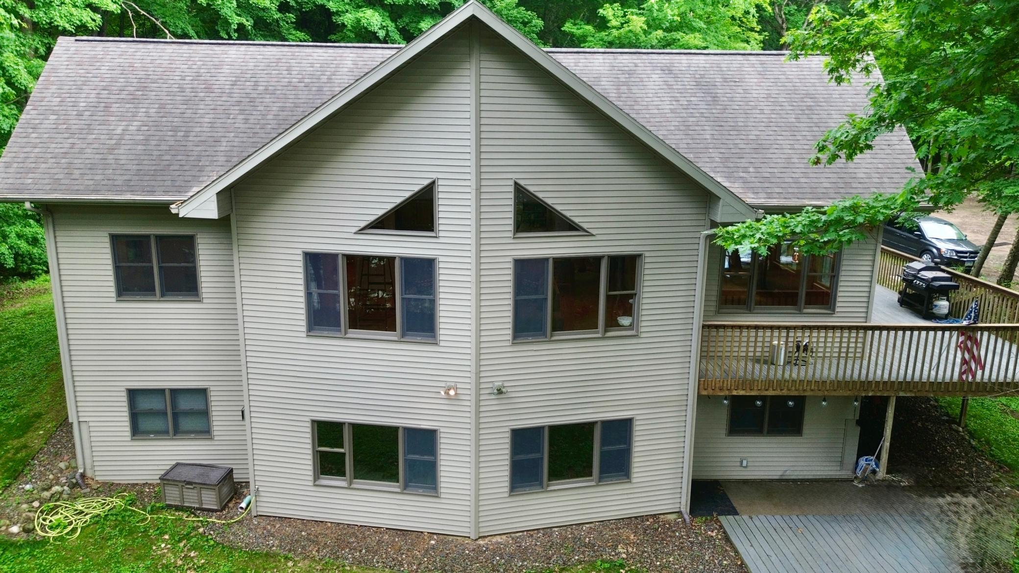 1305 64th Street Property Photo 9
