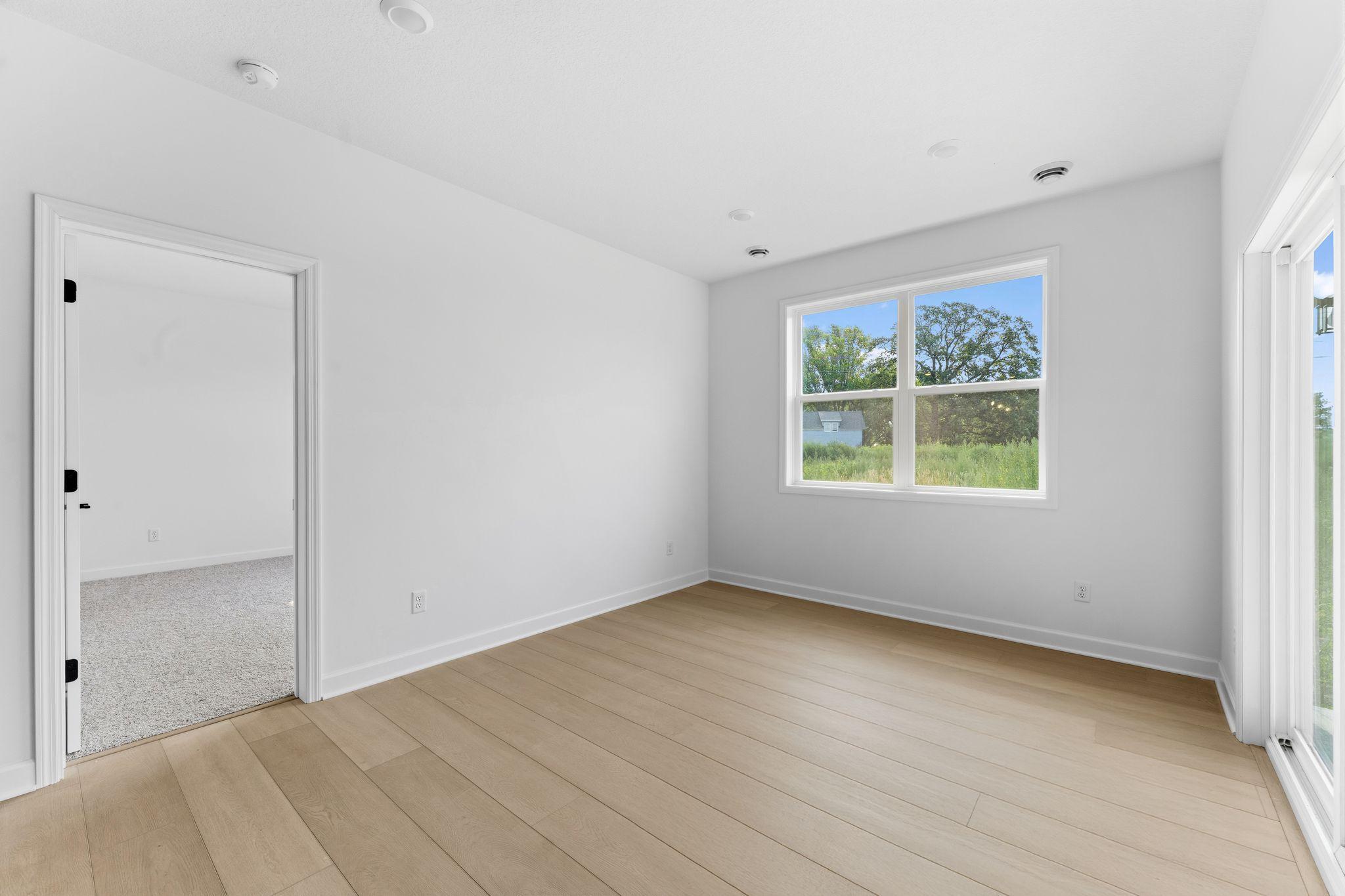 18541 Fillmore Circle Nw Property Photo 8